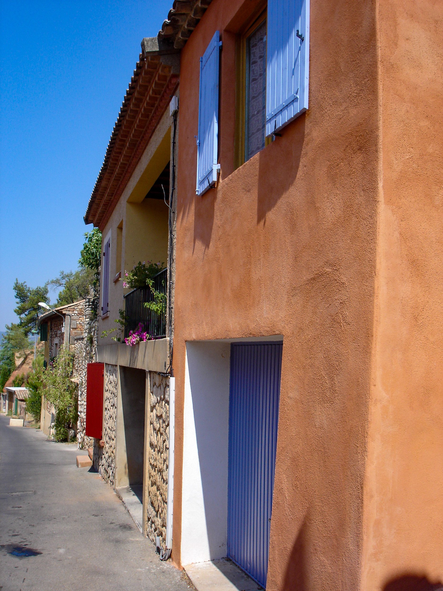 Rousillon street