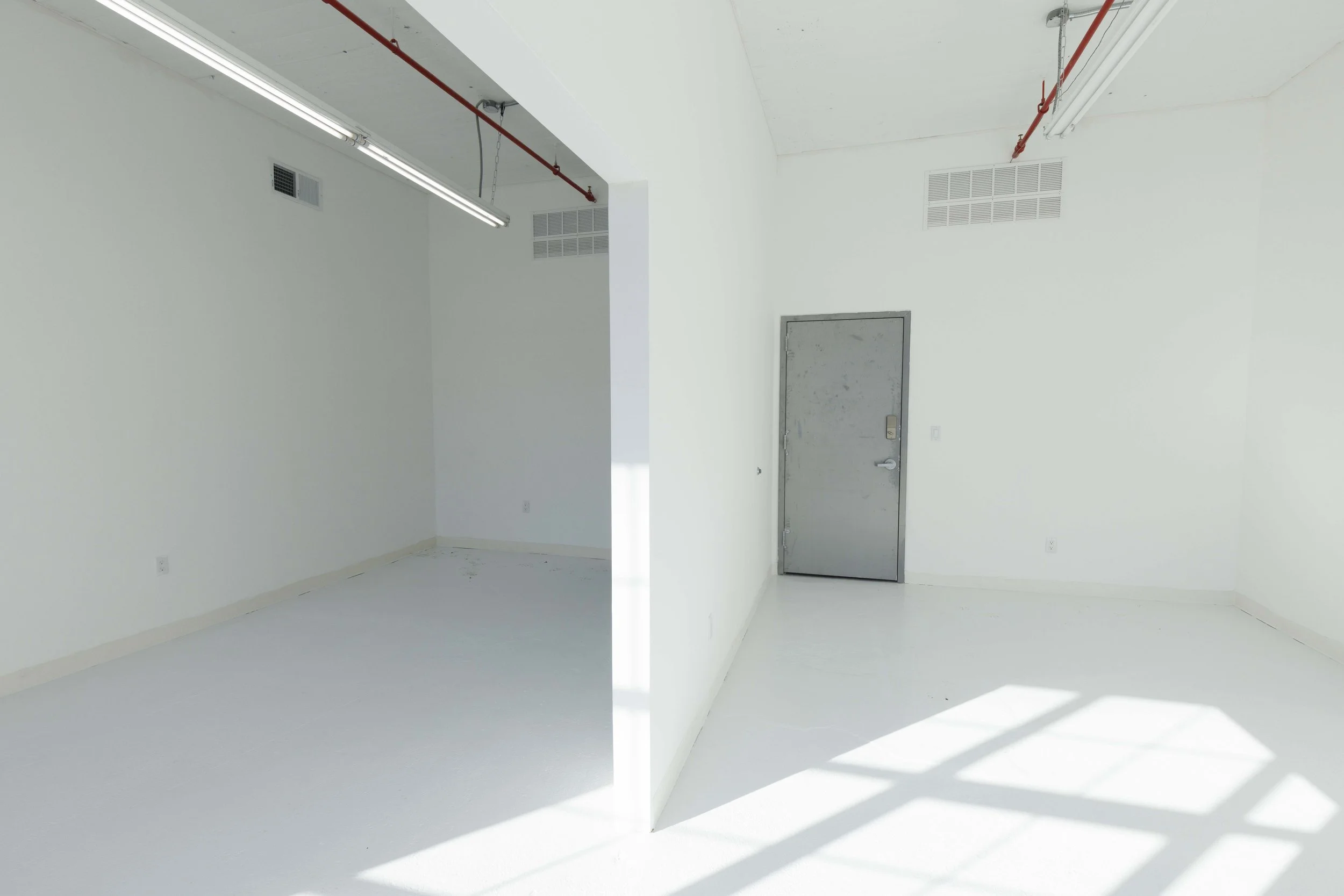 Studio 326 & 327---078.jpg