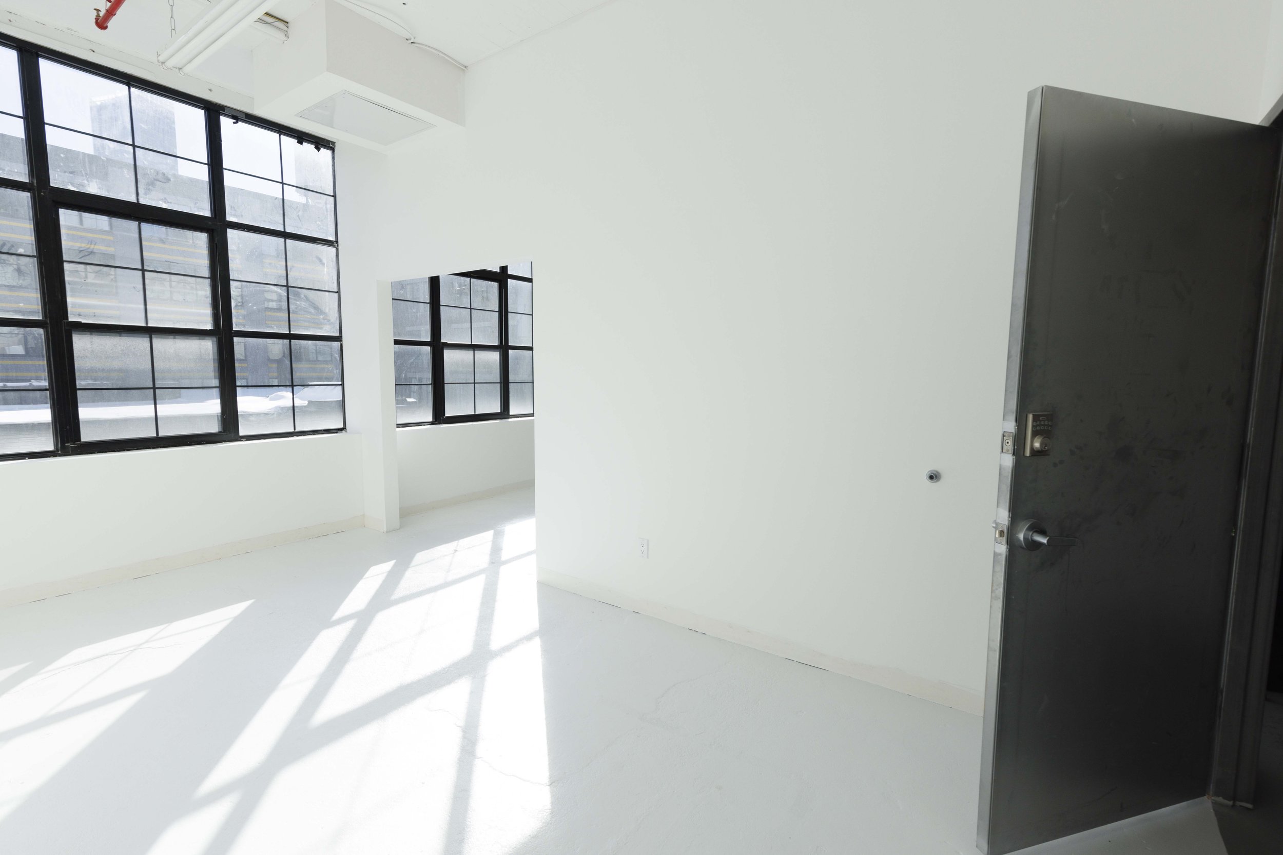 Studio 326 & 327---077.jpg