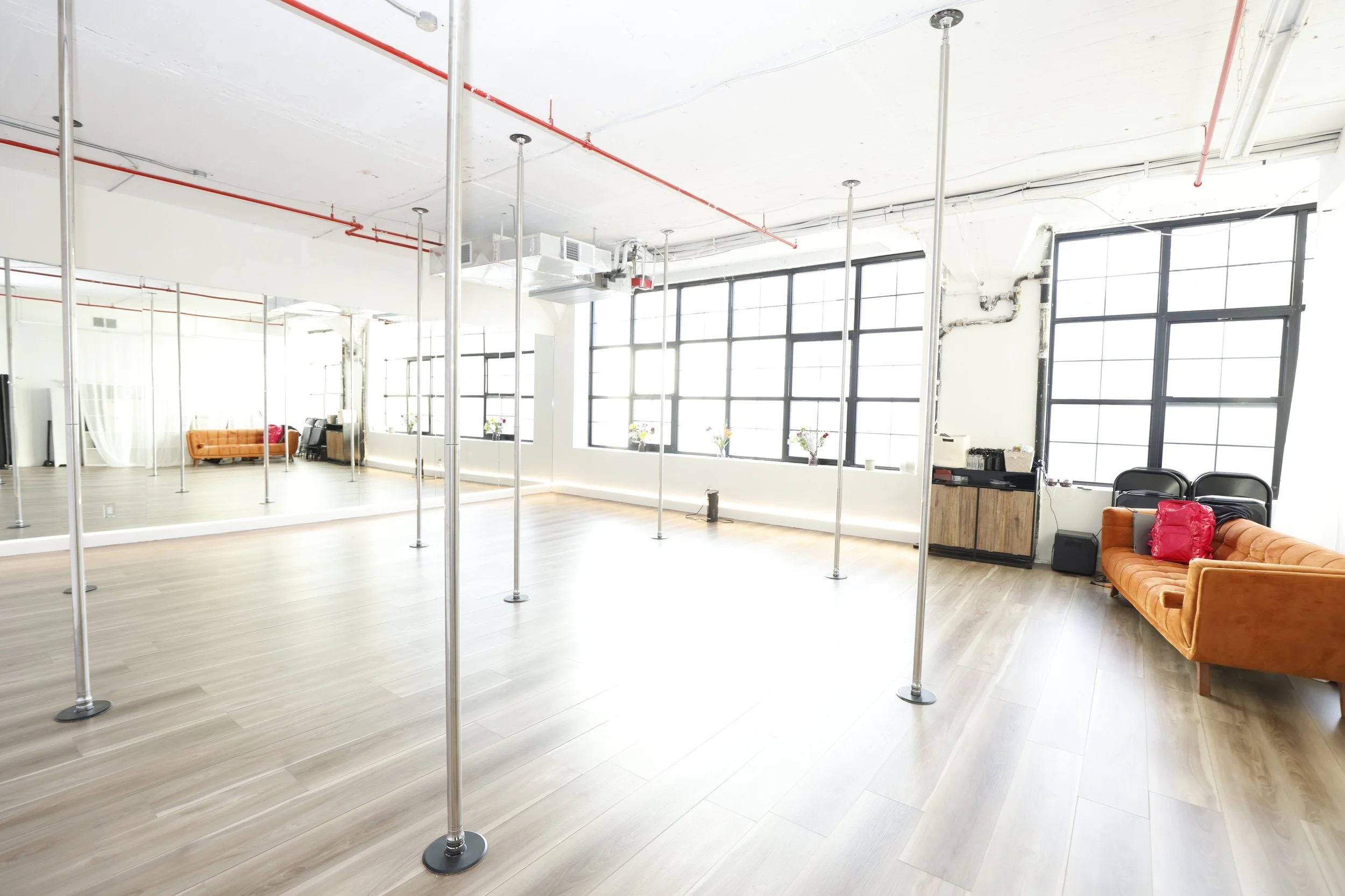 318, 319, 320 - Pole Dance Studio--061.jpg