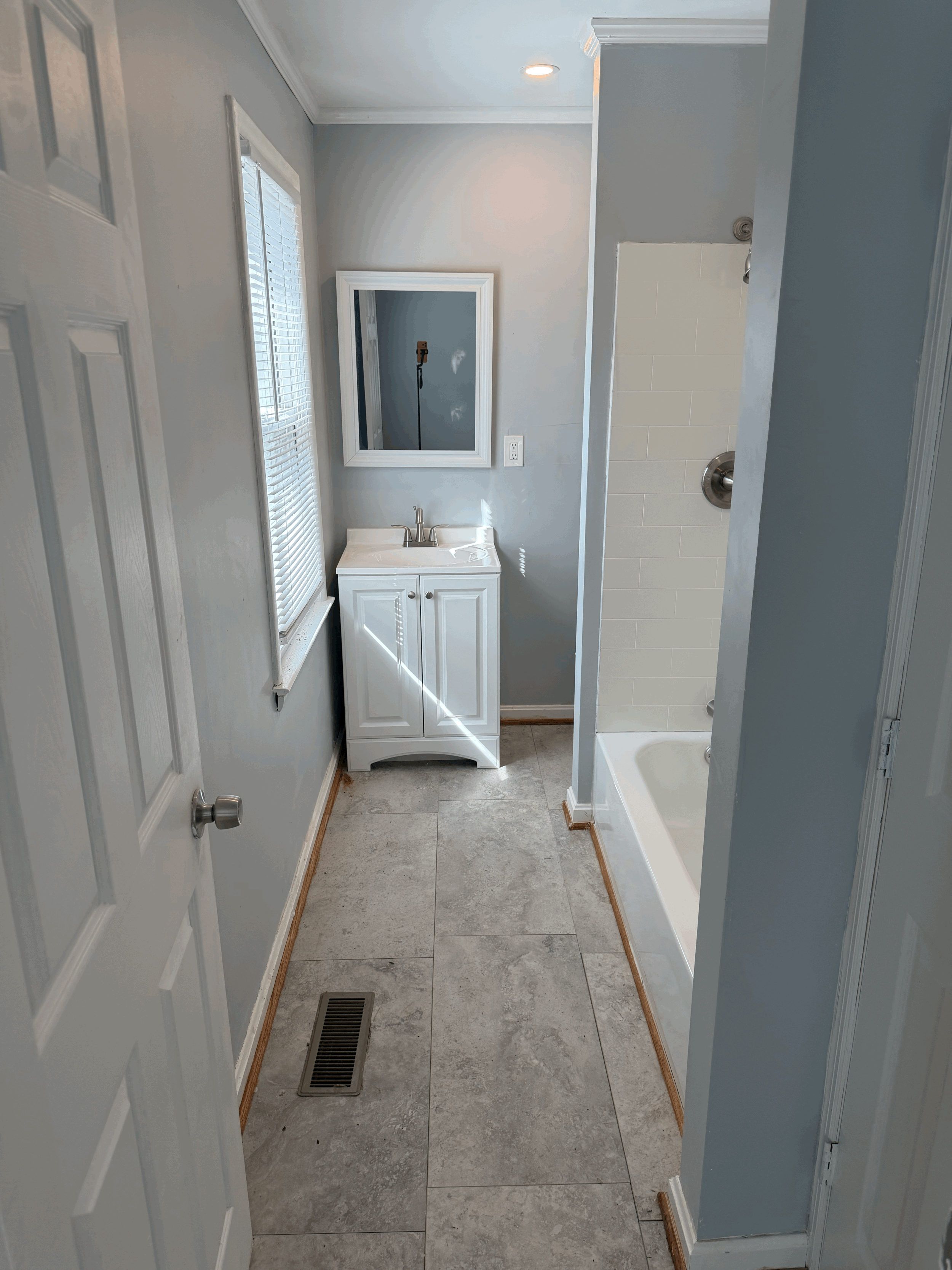 Bathroom connected to bedroom 2