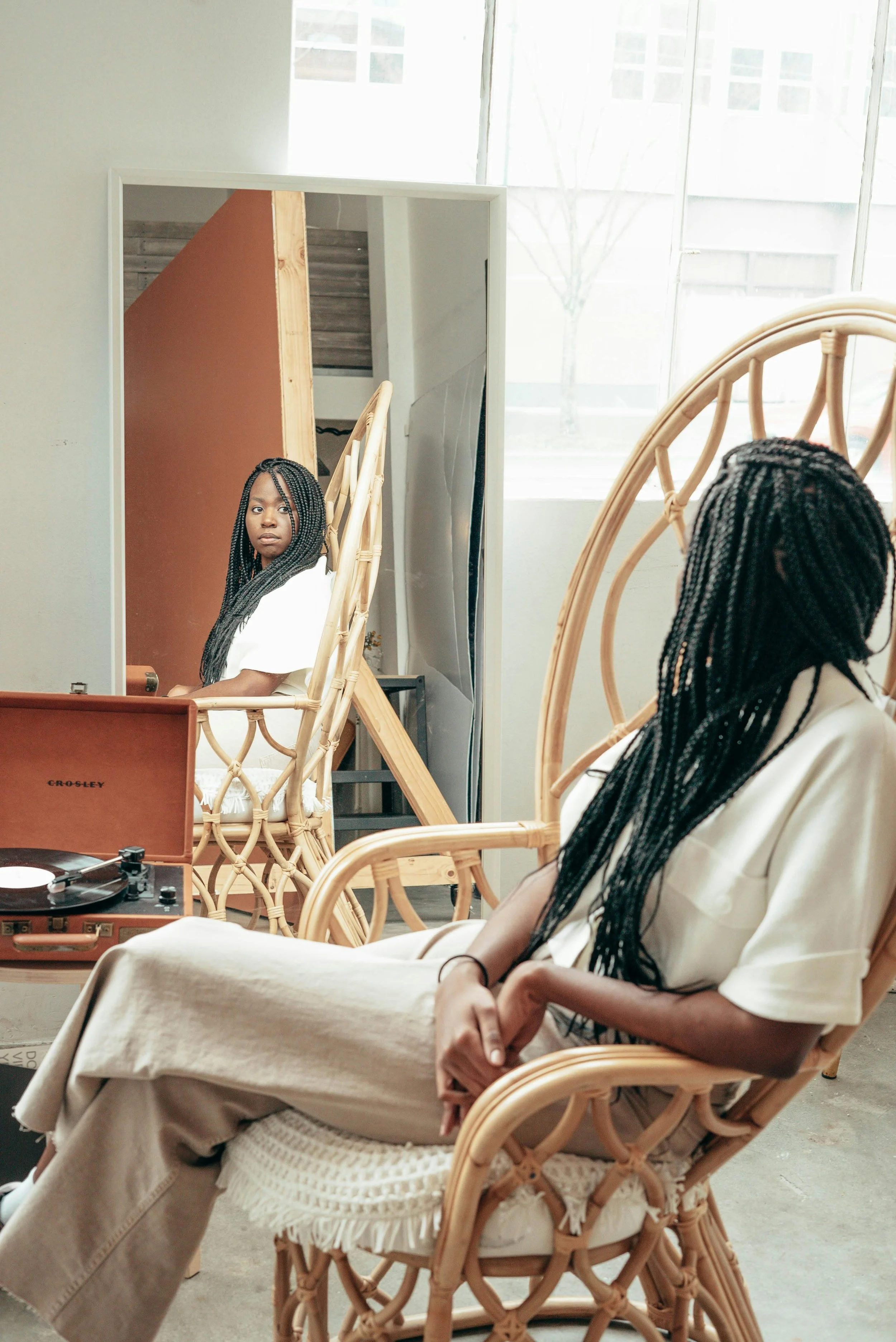 BIPOC professional in a therapy session for racial trauma and racial stress in Kirkland, Washington