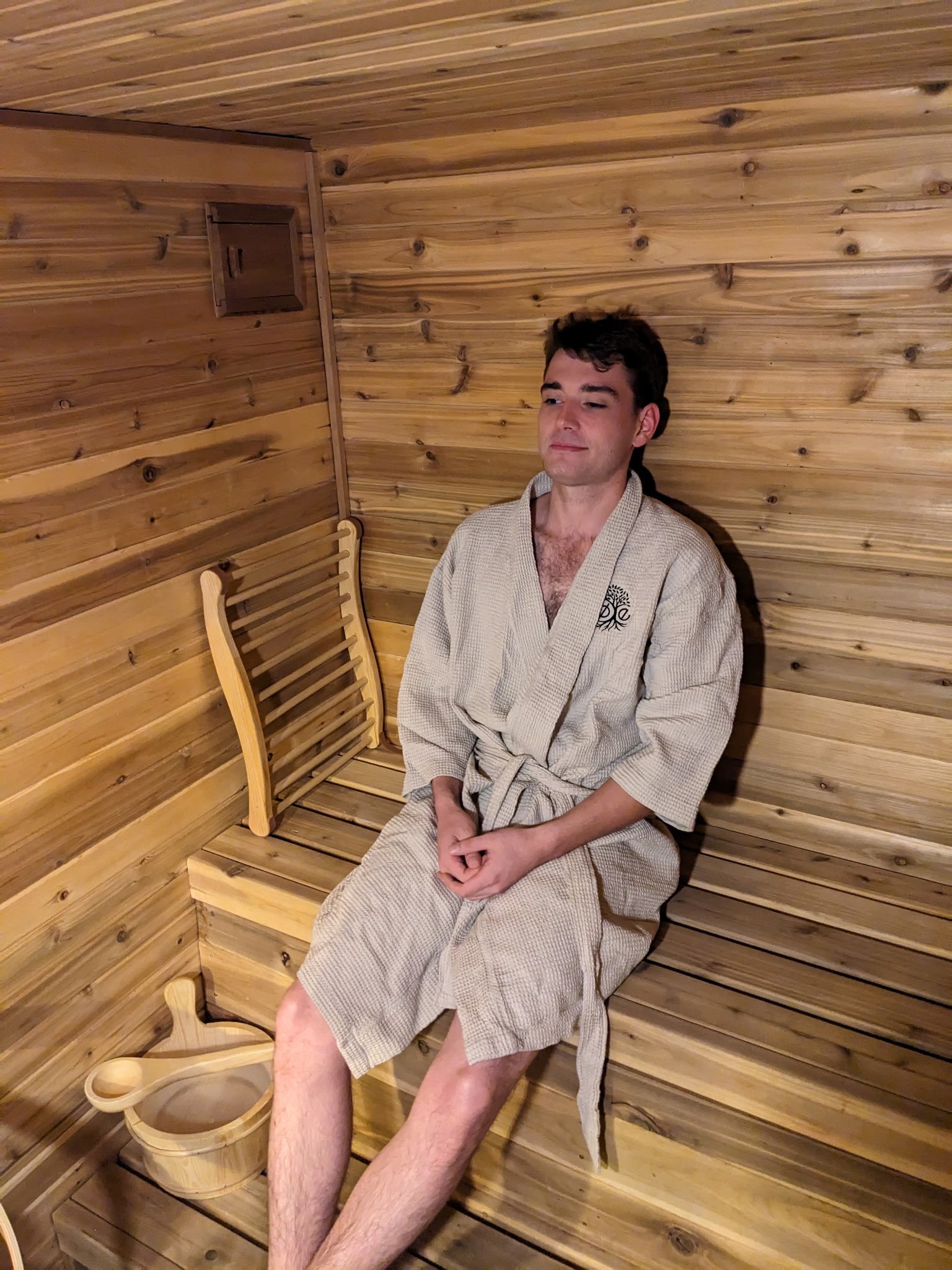 How Heat Therapy Supports Stress Hormone Regulation