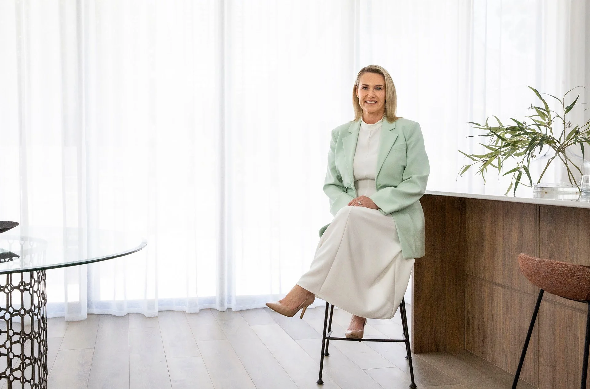 LI PORT 1440x950b_2.jpg