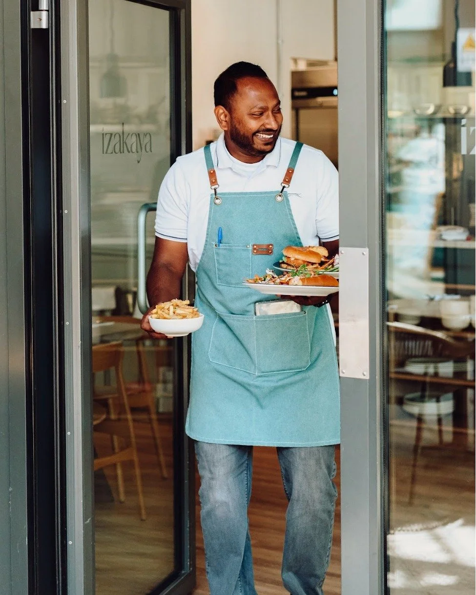 Service with a smile — the Izakaya way ✨
From our kitchen to your table, our team brings passion, flavour, and good vibes every day.
#IzakayaJersey #TeamIzakaya #HospitalityWithHeart #ChannelIslandsDining #MeetTheTeam