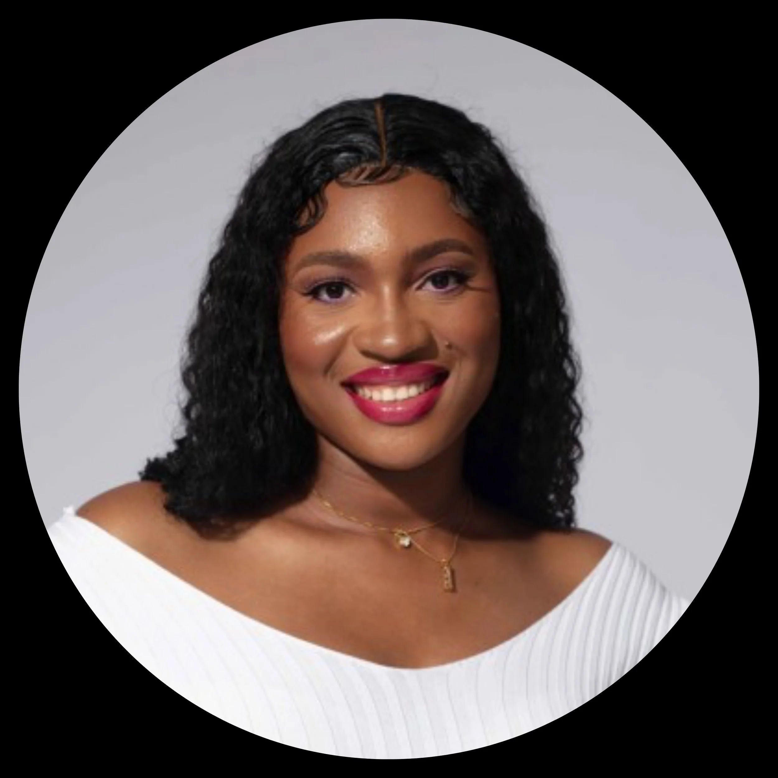Circular image of Felicity Lois Nwanze