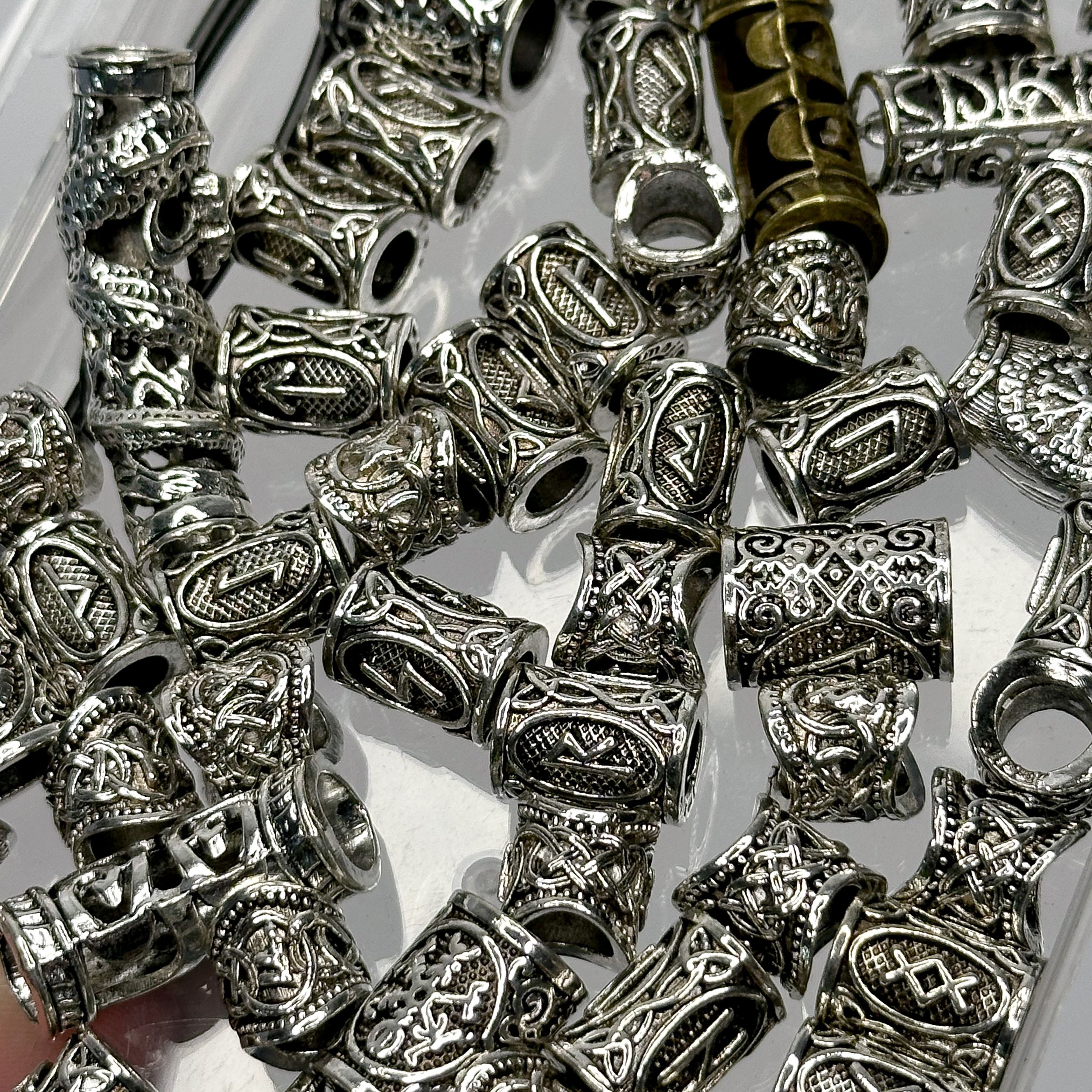 Beads box 57 pcs