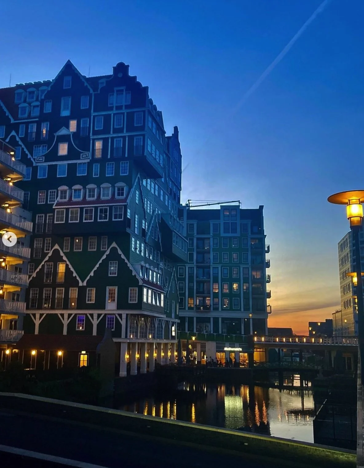 zaandam sunset vibe walk tour