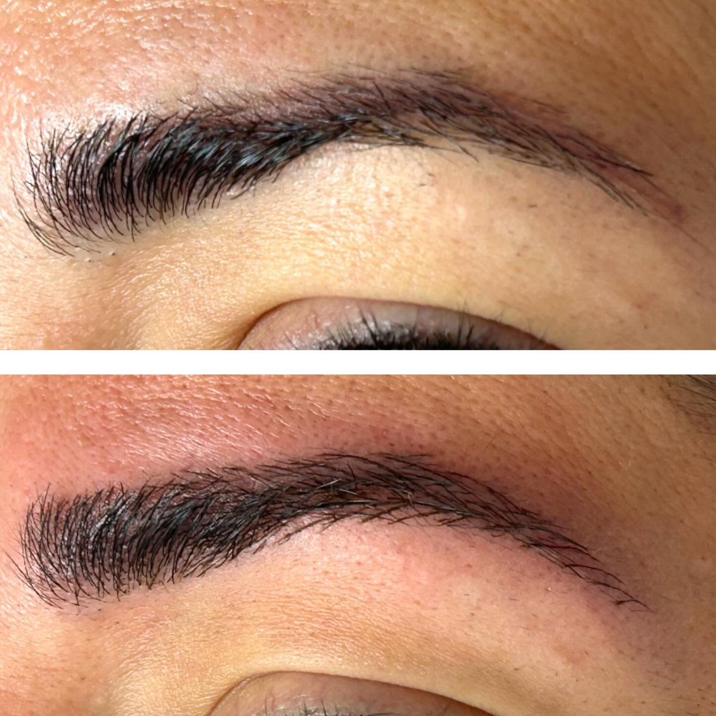 Do you have nice eyebrows but with some gaps? 

I have the best solution for you! The microblading technique leaves your eyebrows filled with a natural look 💁🏼&zwj;♀️

More defined and natural eyebrows with microblading✨ 

#microblading #eyebrow #s