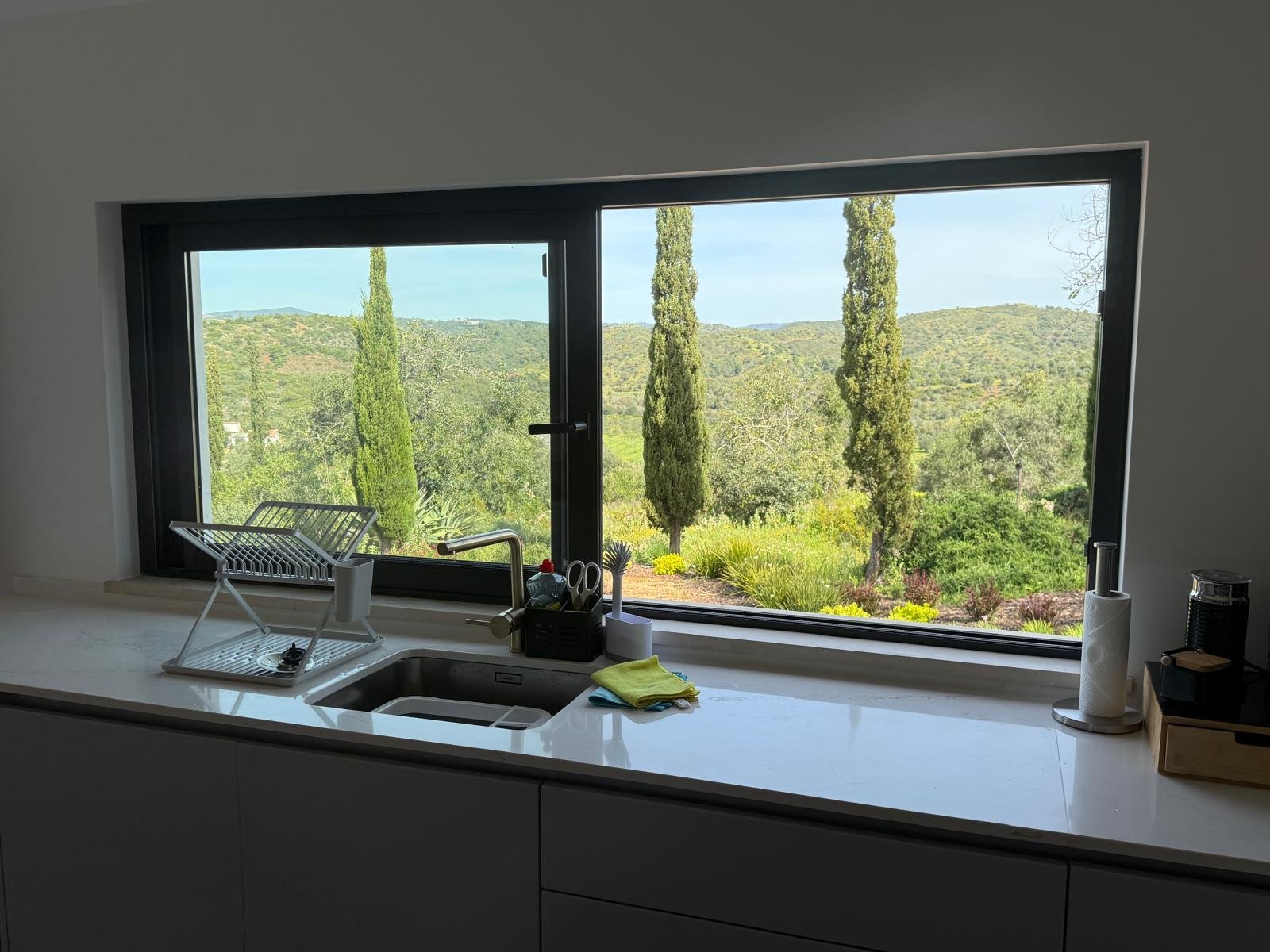 villa kitchen window.jpg