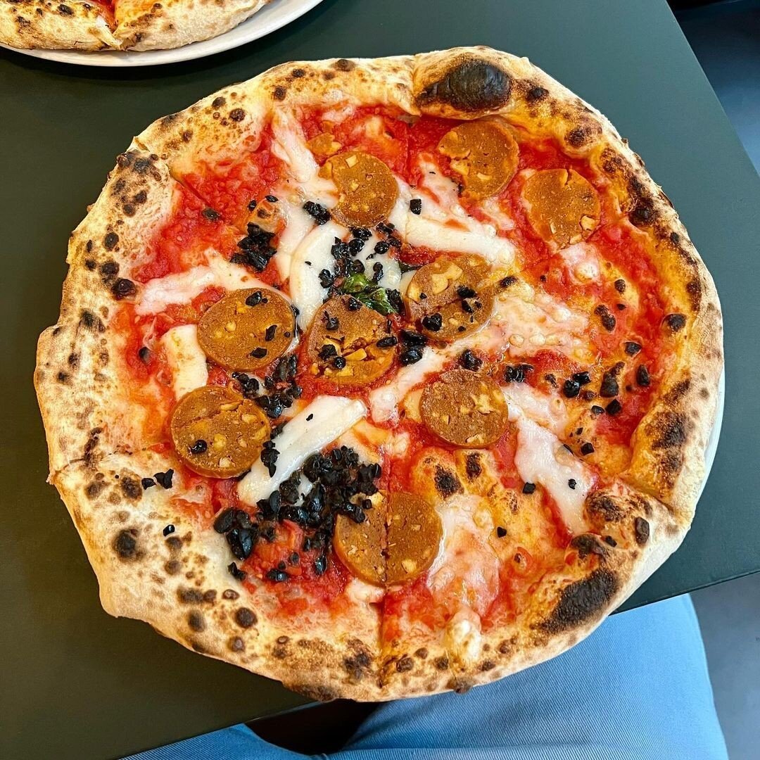 🍕 We LOVE seeing your Happy Face pics, thanks for sharing our Vegan Pepperoni @the_line_131!⁠
⁠
Be one of our #hfpfriends and share the love when you visit for dine in or takeaway! Enjoy our authentic Neapolitan pizzas at @kingscrossn1c or @brentcro