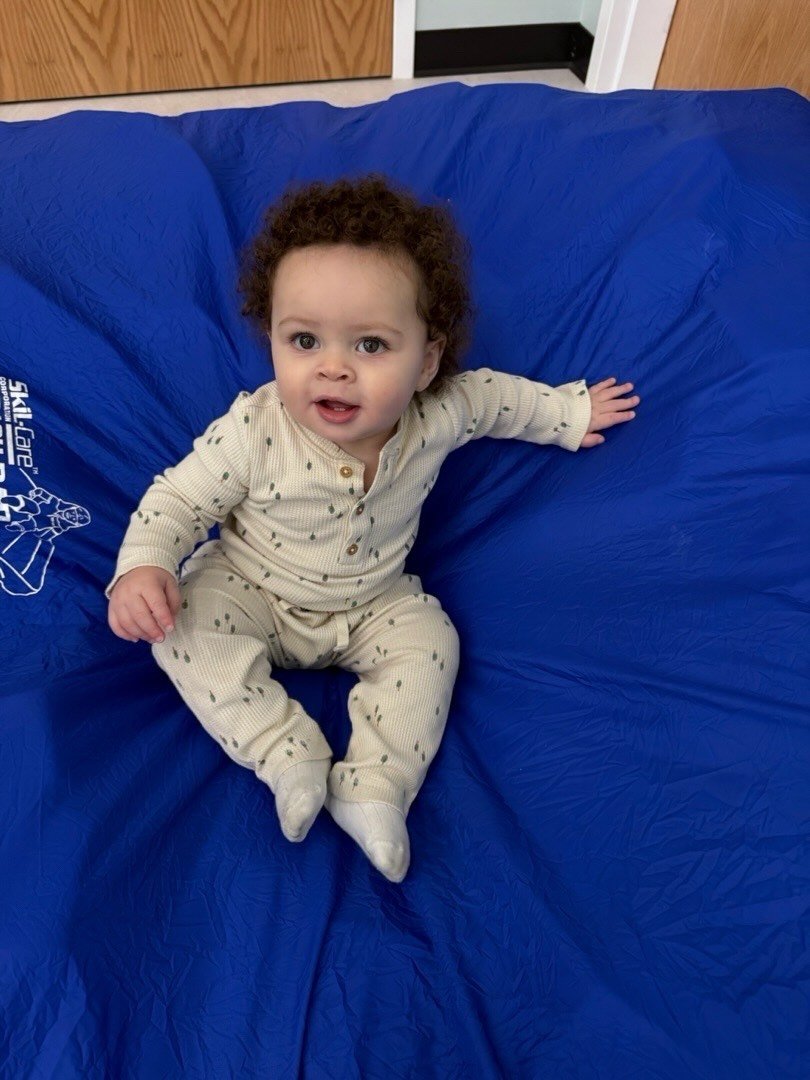 Weather may turn, but we are gonna get our wiggles out and move our bodies one way or another! 🏃&zwj;♂️ We&rsquo;ve got some new play equipment out for indoor play, and our students have been loving it! While our outdoor space is great for running a