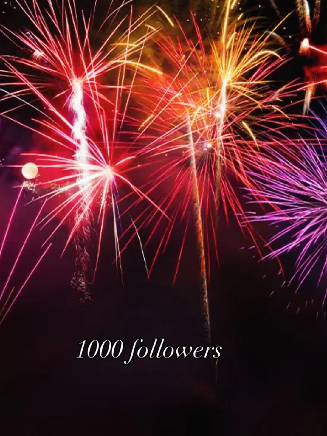 1000  followers !!! Un grand merci &agrave; vous tous qui me suivez r&eacute;guli&egrave;rement 🥰🙏 et un tr&egrave;s grand merci &agrave; Alice &agrave; l&rsquo;initiative et la r&eacute;alisatrice de mes petites vid&eacute;os 
@ebenistebordeaux @e
