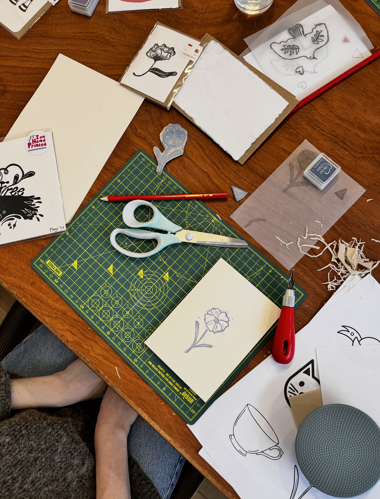 Lino Print Workshop: Carve, Ink and Print Your Own Handmade Cards