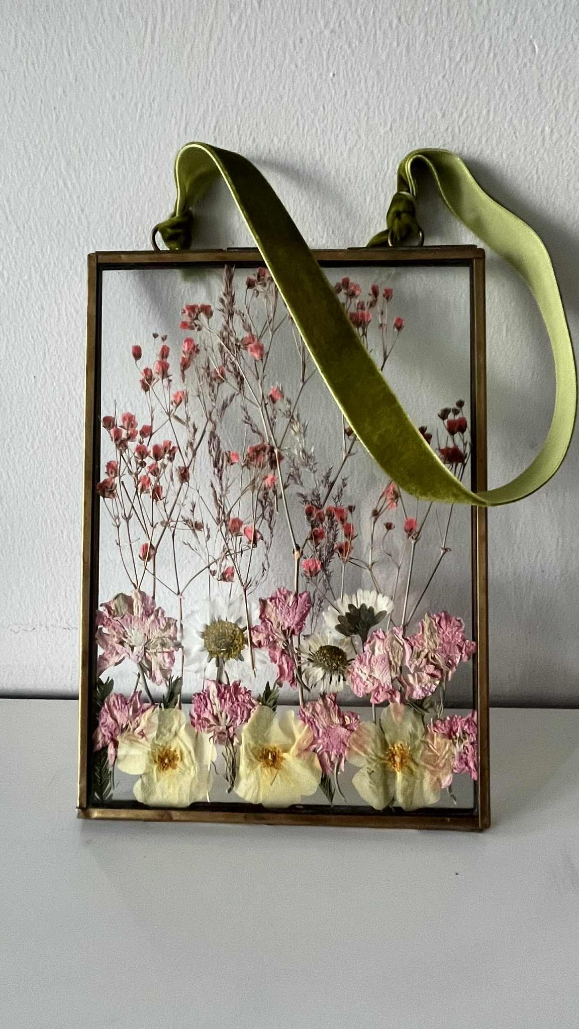 Maria Zvaric Illustration W fLOWERS.jpeg