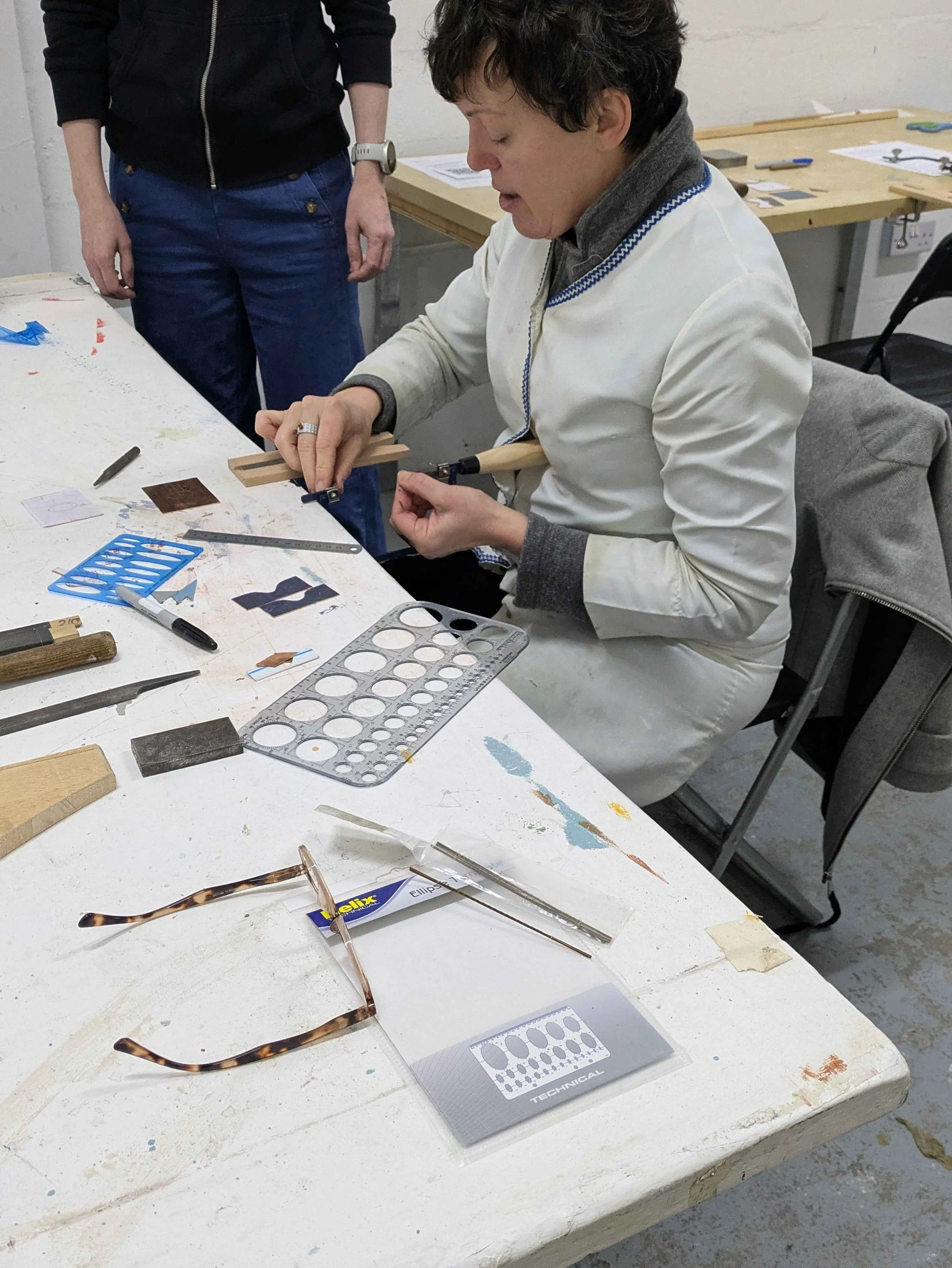 Showing participant how to.jpg