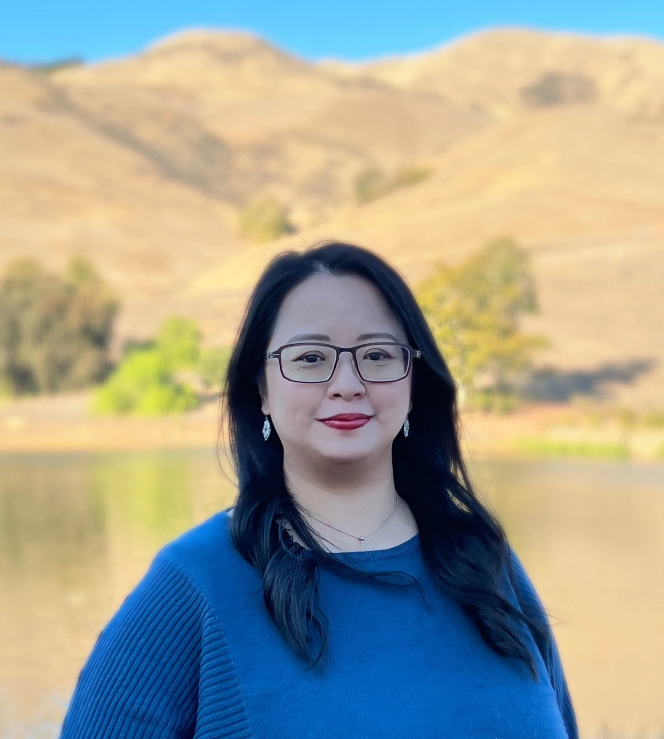 Jingyi Chen, somatic therapist serving the Bay Area and clients across California