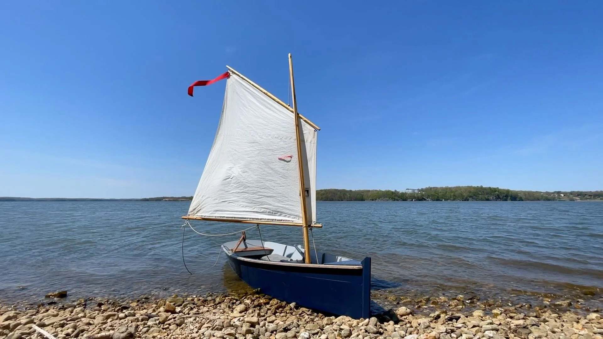 Mammoth 12 Skiff.jpg