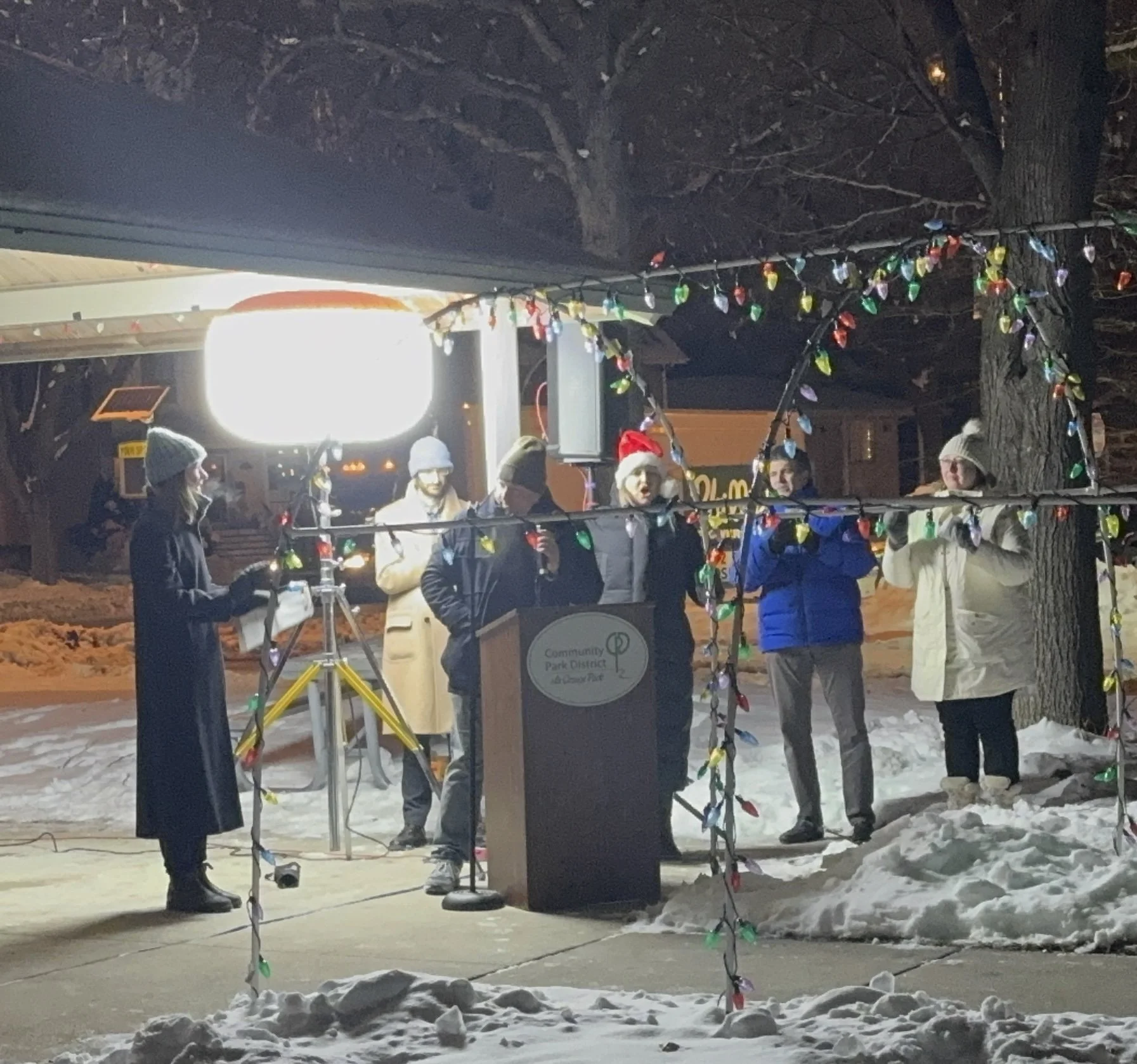 la-grange-park-holiday-tree-lighting-2025-11.jpg