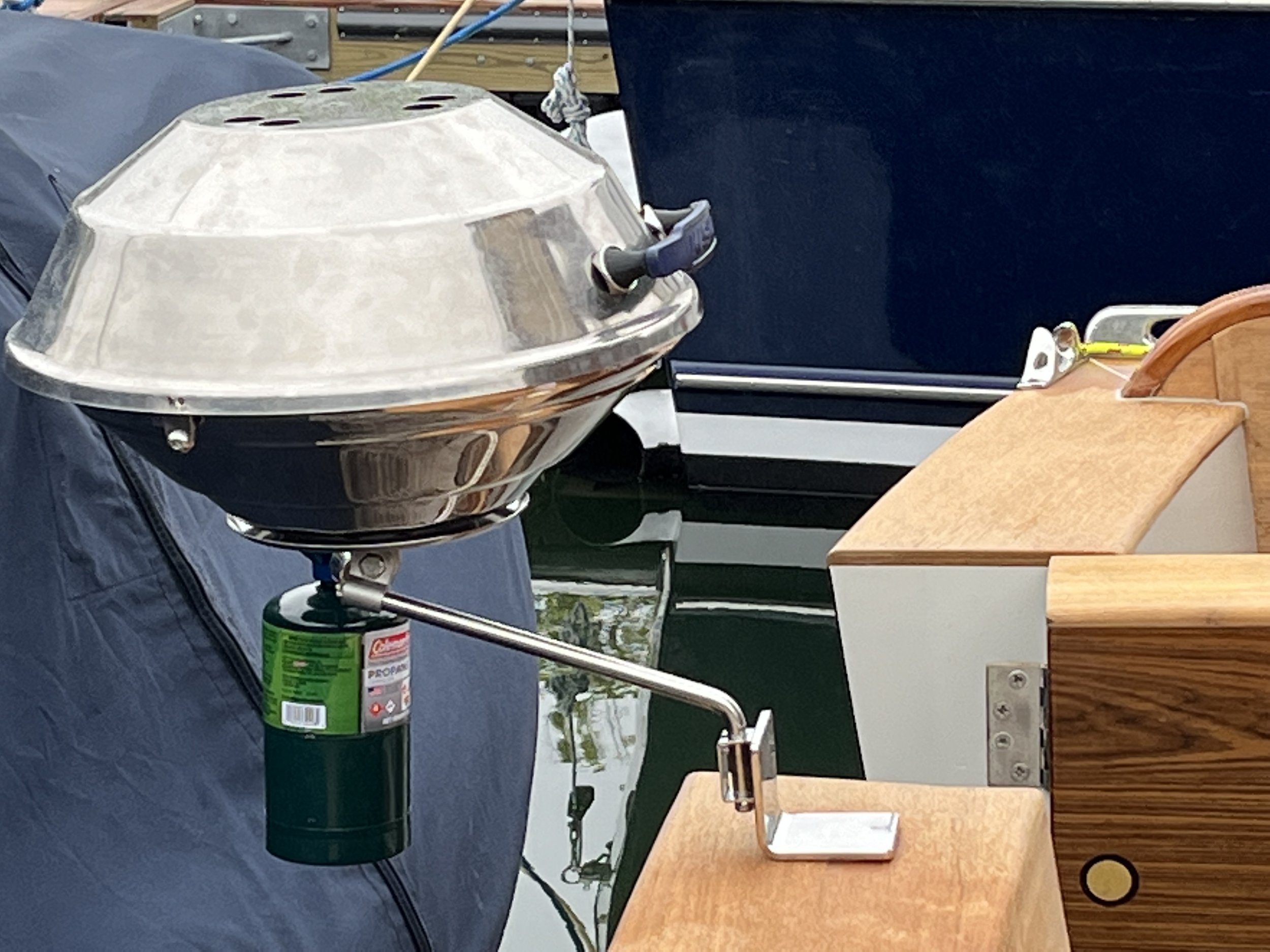 Grill Mount