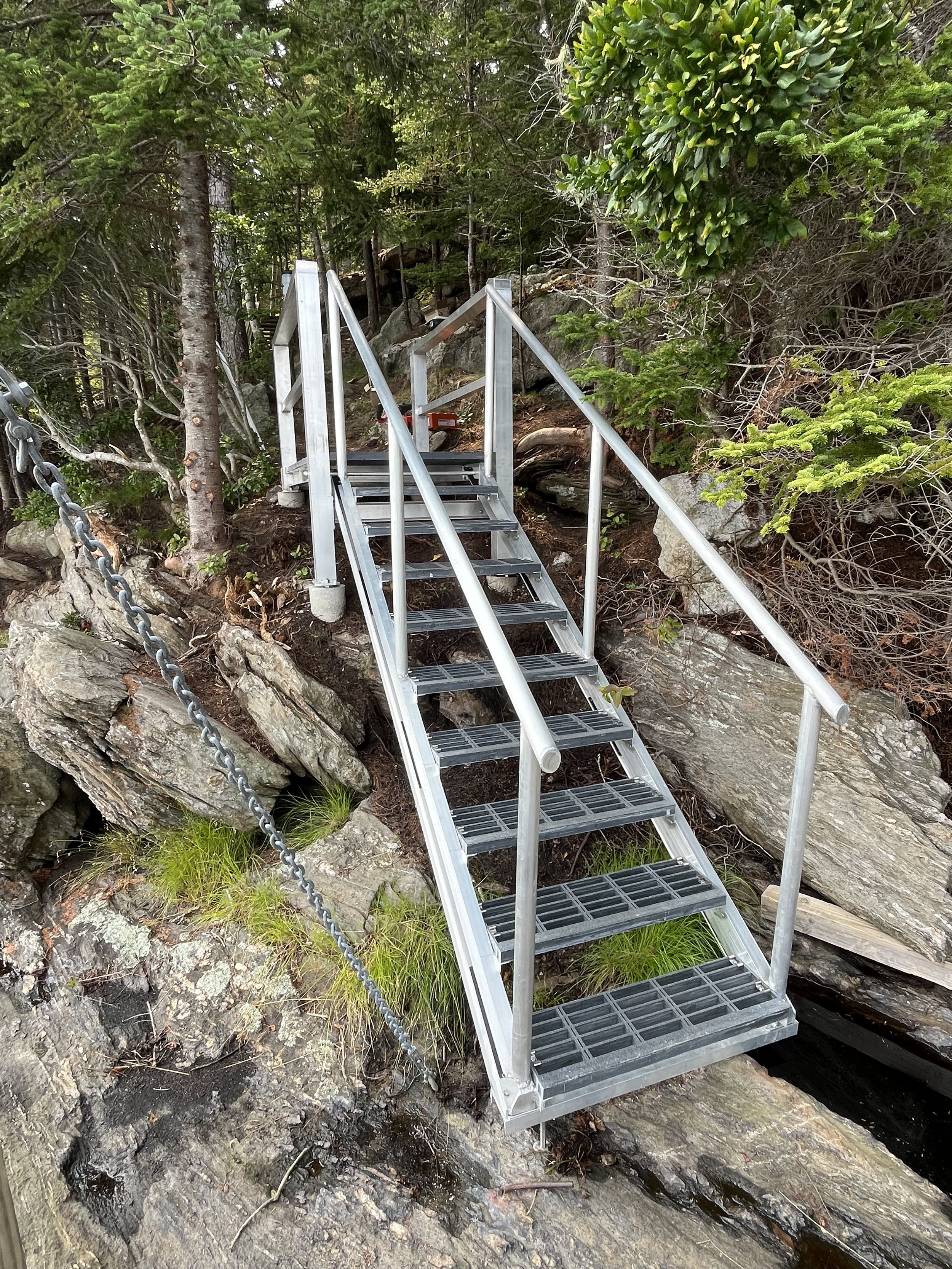 Landing and Retractable Stairs