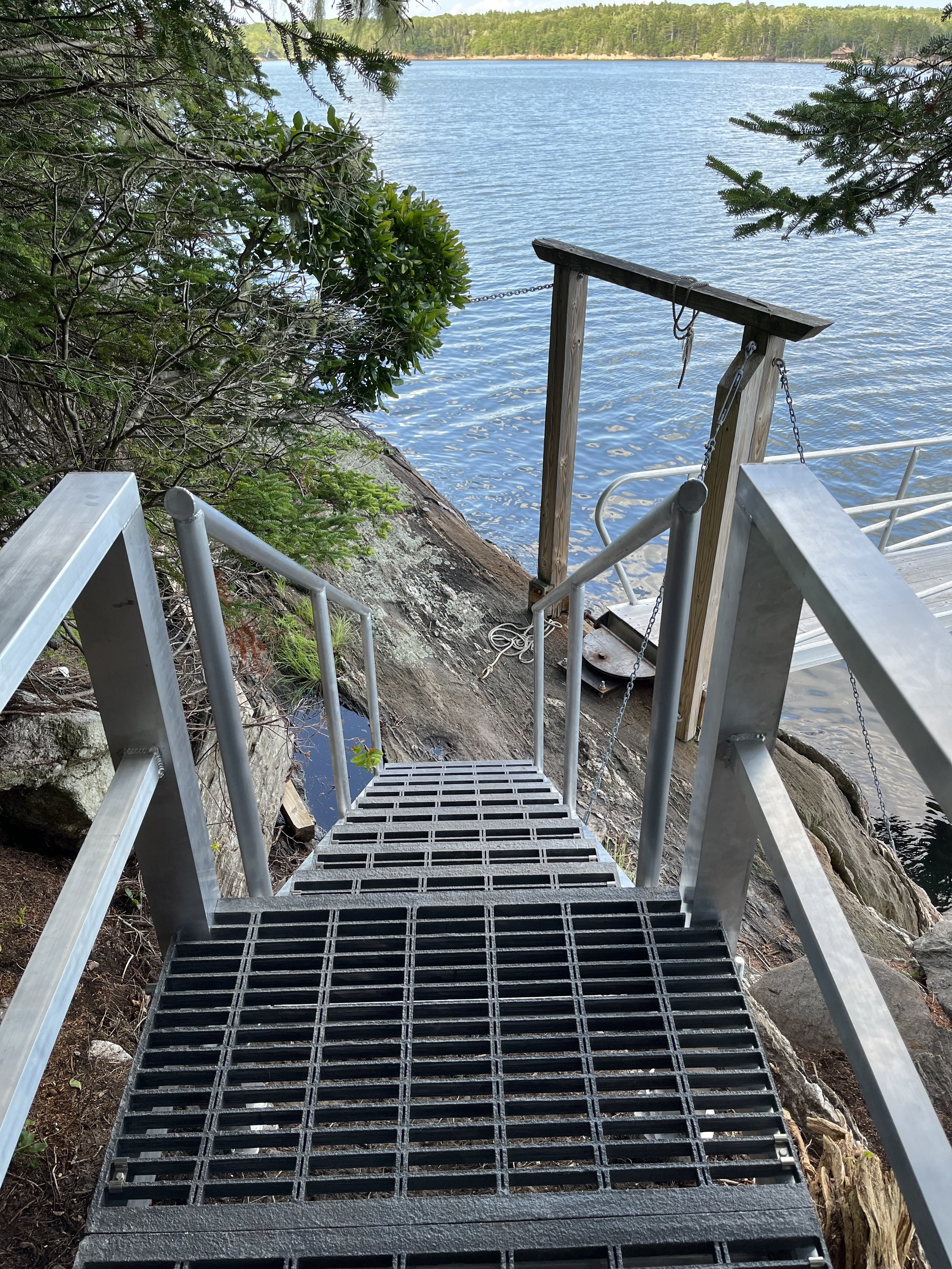 Landing and Retractable Stairs