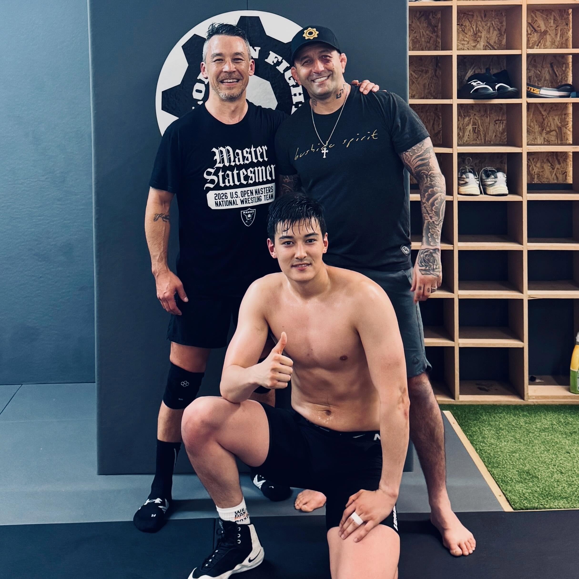 Thank you @manxinhabjj and @londonfightfactory for the hospitality. And thank you @russell_jhm for the scrappin&rsquo; session. And thanks to @mohsen.jamadi for the technique and instruction. Can&rsquo;t wait to be back.