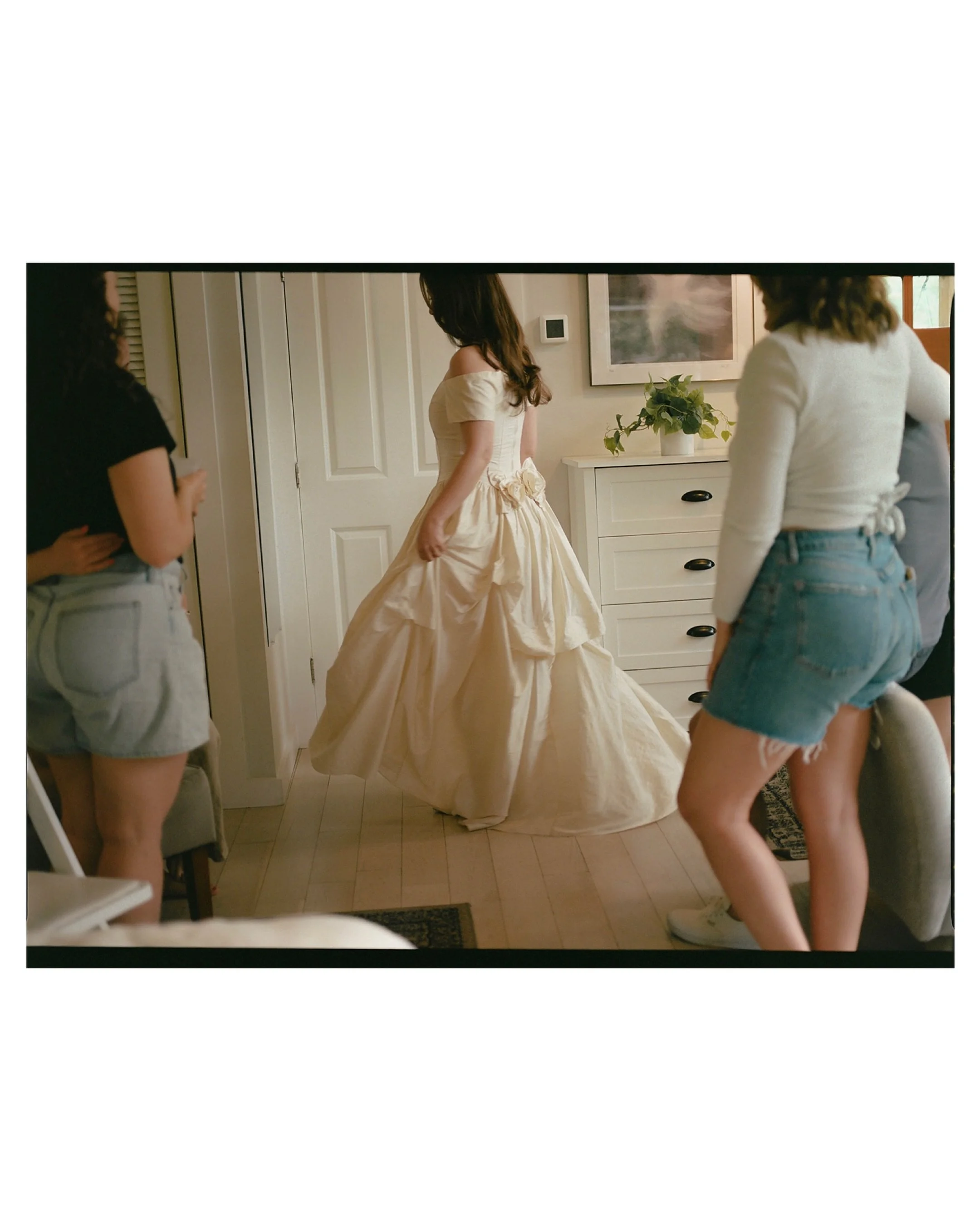 love ya rain or shine 

photo @studiothao
assist @katemccallll 
video @happilyeversocials
planning @coveneventsnyc 
venue @fullmoonresort
dresses @shopgossamer @alexandragrecco
florals @floragoodtimes
hmu @theluminousbride