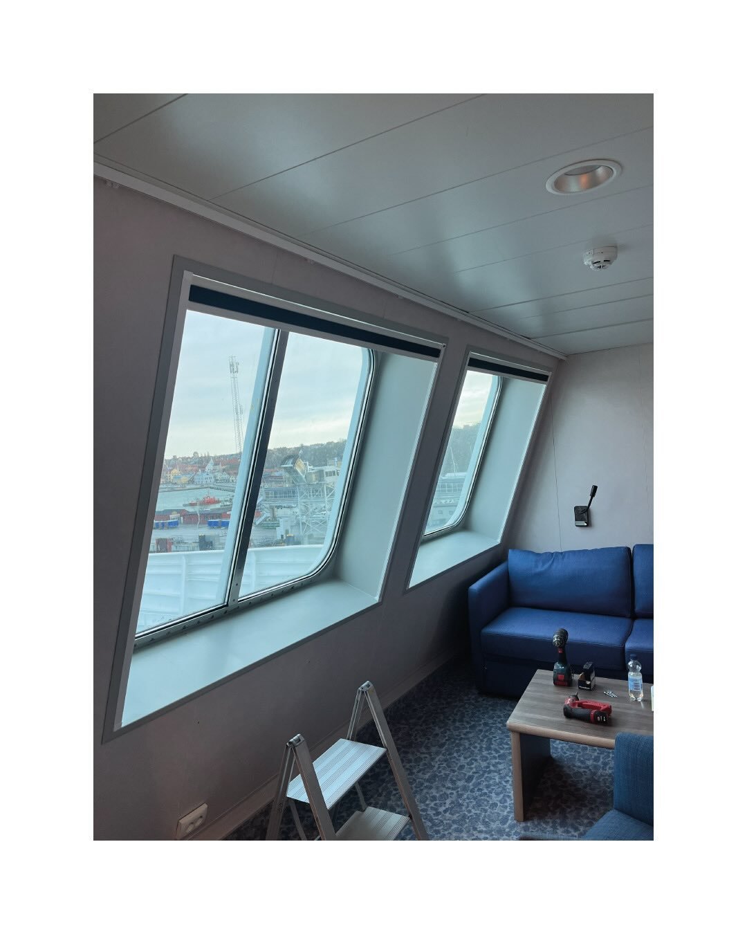 F&ouml;rra veckan fick vi, tillsammans med @ateljemalena, leverera nya duettegardiner till familjehytterna p&aring; @destgotland

 🛳️ ☀️