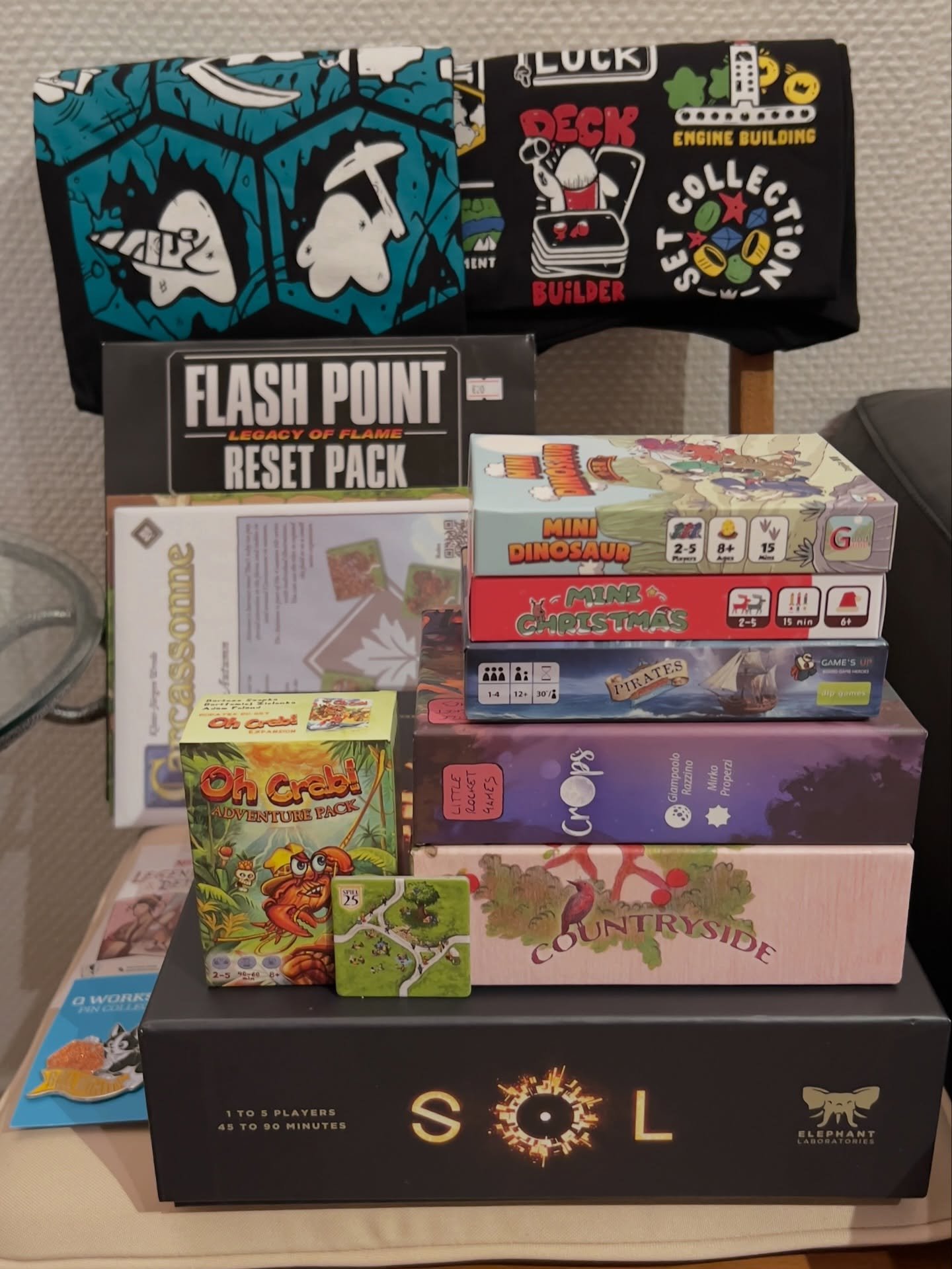 🇵🇹⬇️//🇬🇧 Road trip to Essen, day #09: our third day at the Spiel, and we were better behaved than the previous days (well, kind of, but let&rsquo;s not talk about that). 👀
.
Today we took a more relaxed approach, wandering through the halls and 