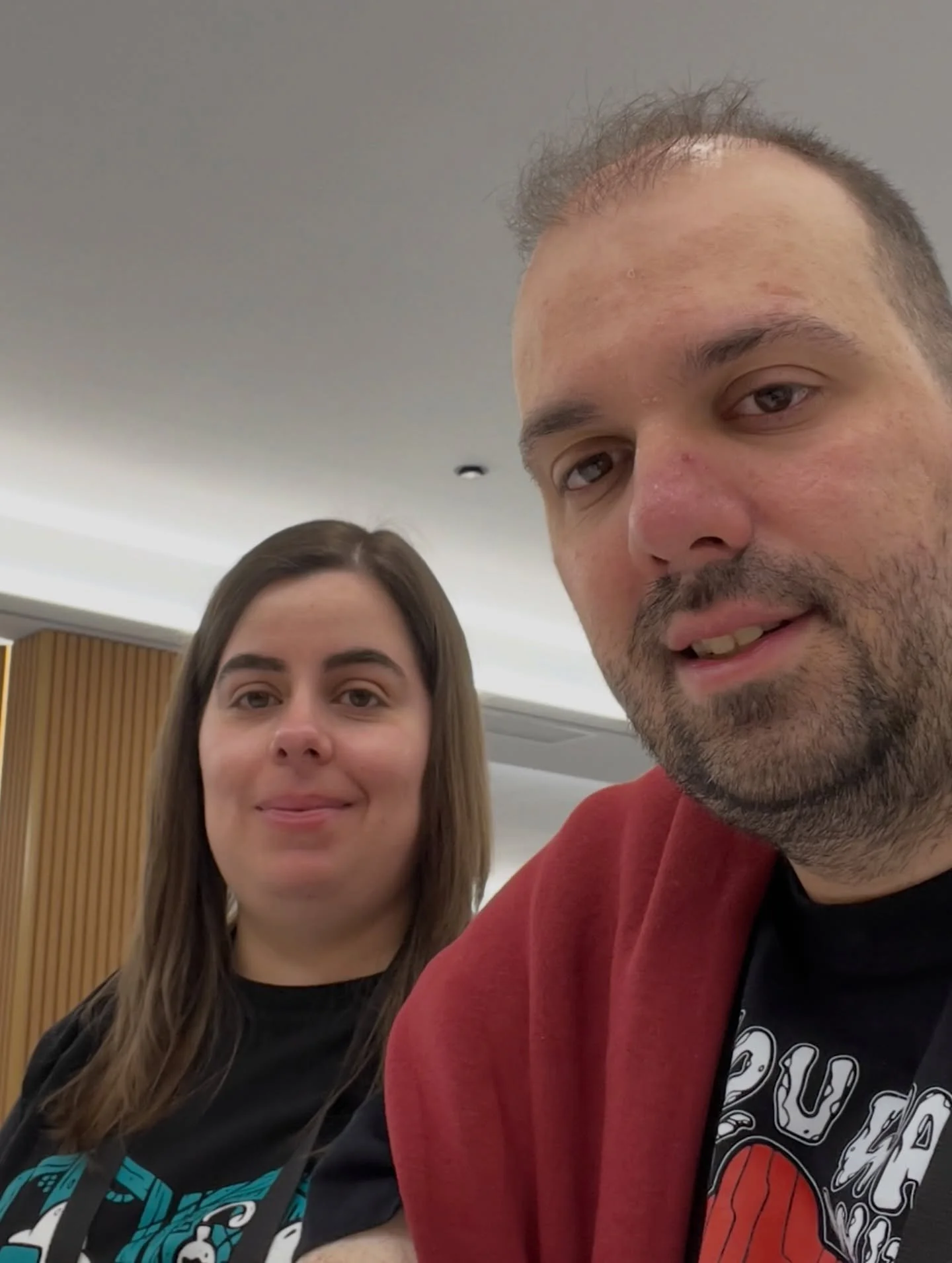 🇵🇹⬇️//🇬🇧 CONVENTION Day 4.5 at LeiriaCon (yes, 4.5), with a relaxing morning at the hotel, trying to delay the return to reality just a little longer. Almost a week in this little bubble, with good friends, good food and good weather, makes it ha