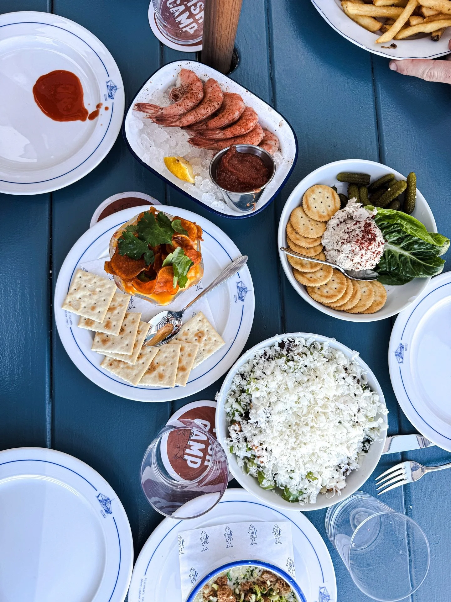 Same Charleston, different year. A tightly packed schedule of meals and mischief 🫶🏻