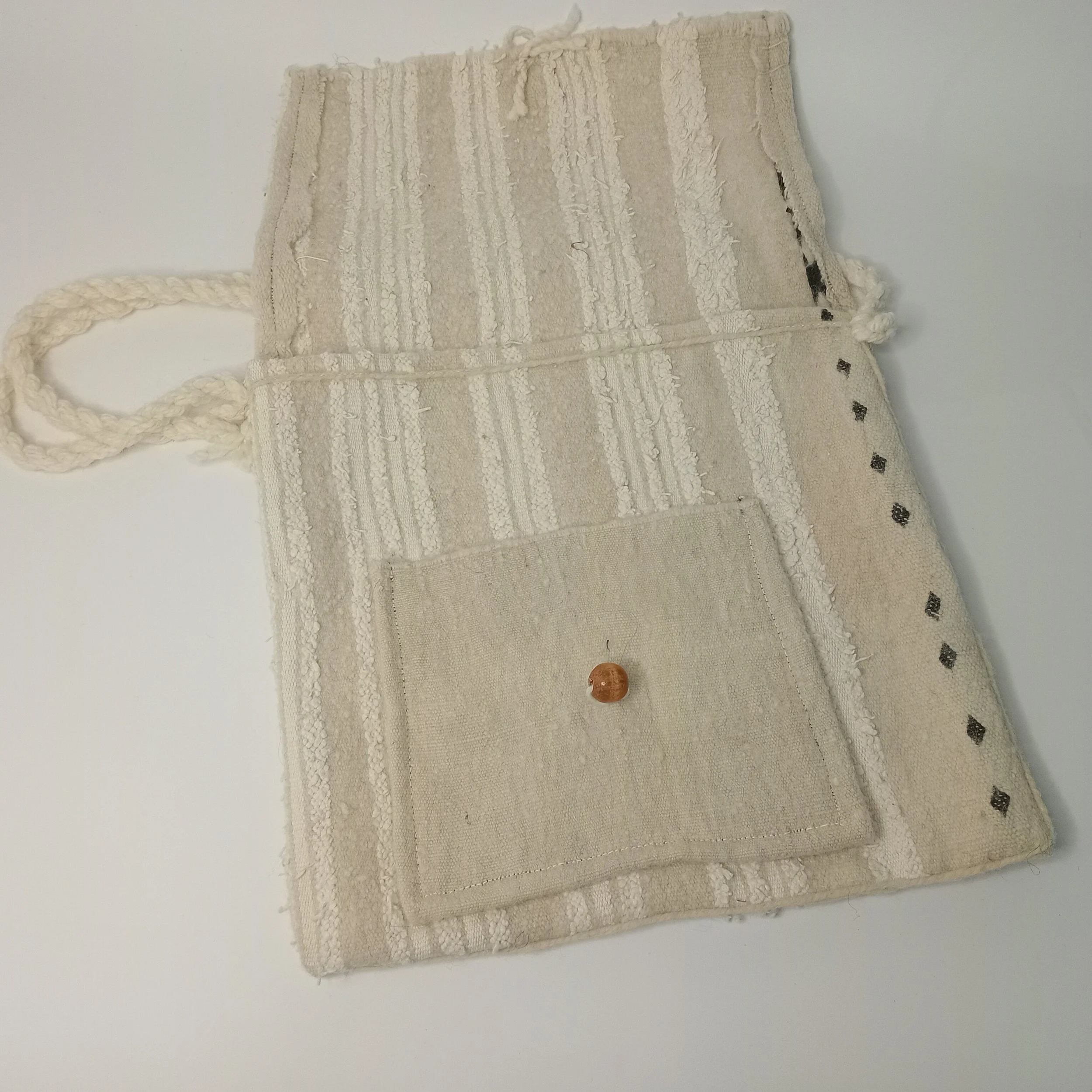 handbag B4 005-a.jpg