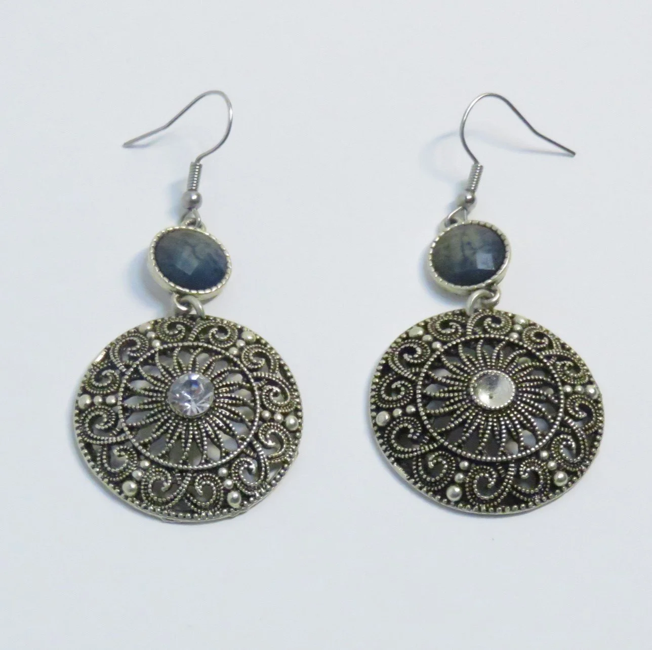 Earrings+B4+045-b.JPG