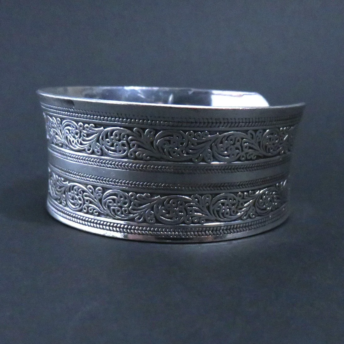 Bracelets B3 004-d.JPG