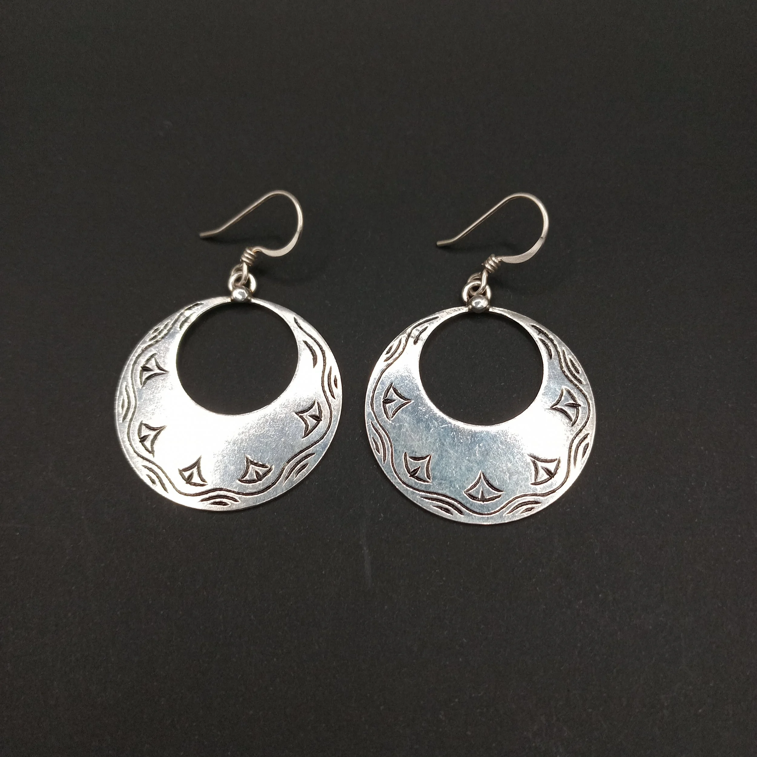 Earrings B5 056-b.jpg