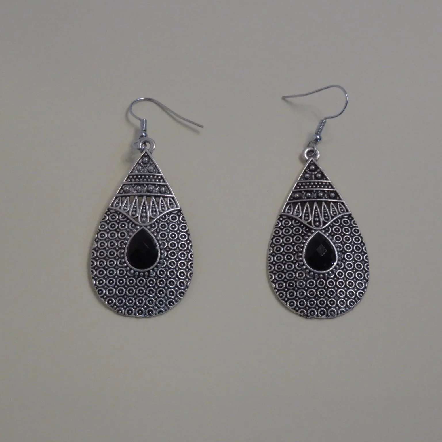 Earrings B3 020-b.JPG