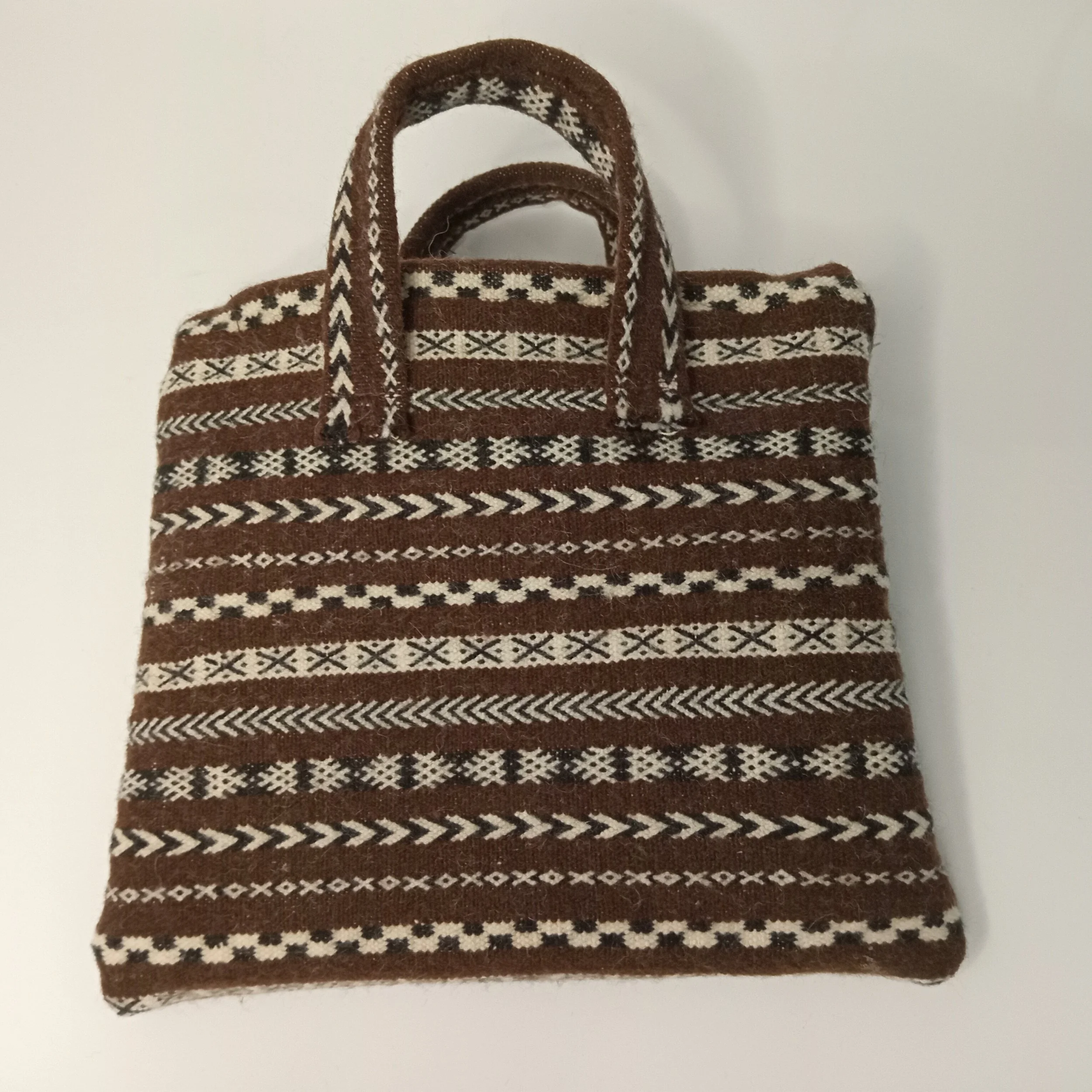 handbag B4 004-c.jpg