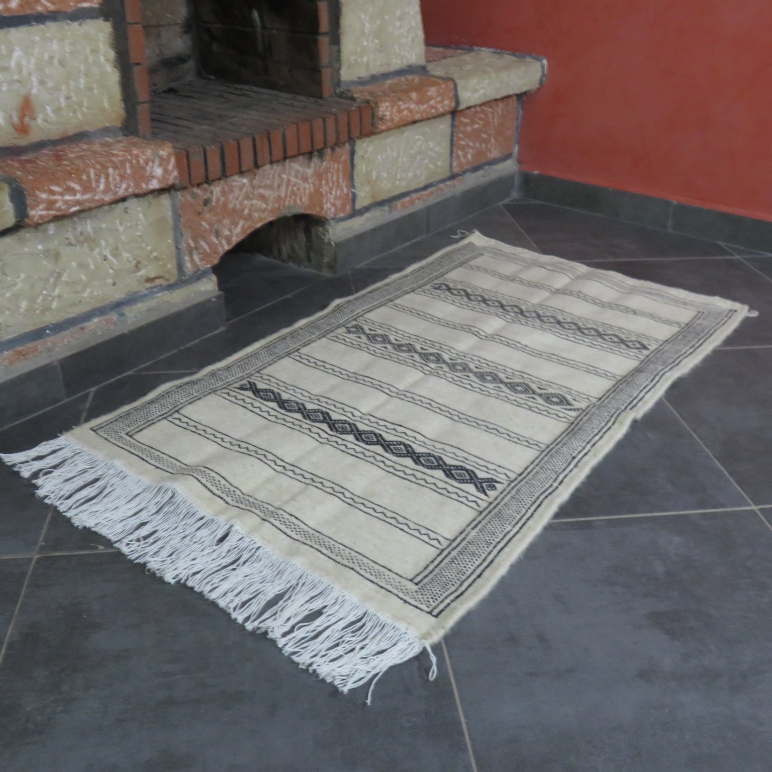Rugs B4 008-d.JPG