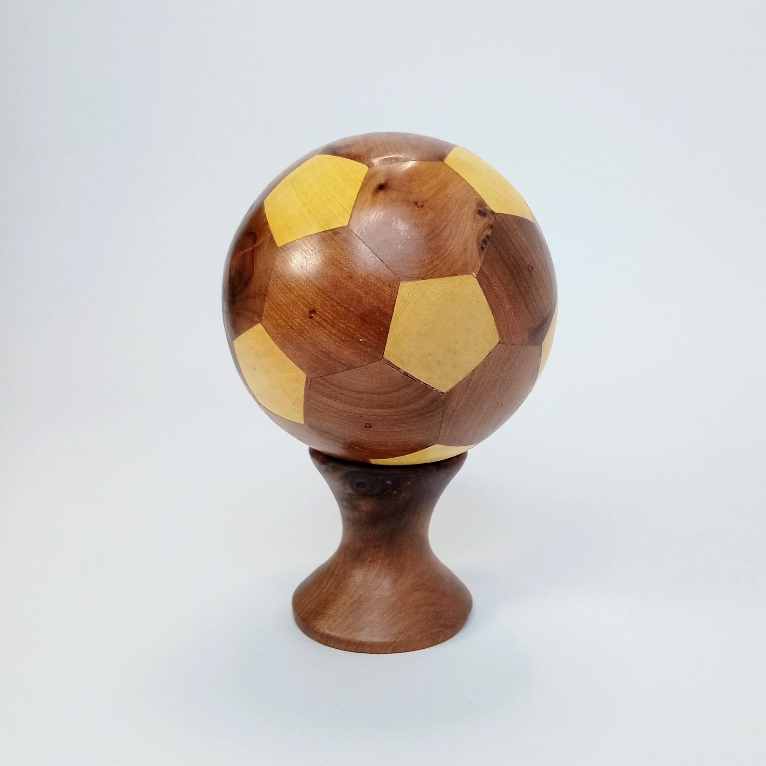 soccer_balls b4 002-b.jpg