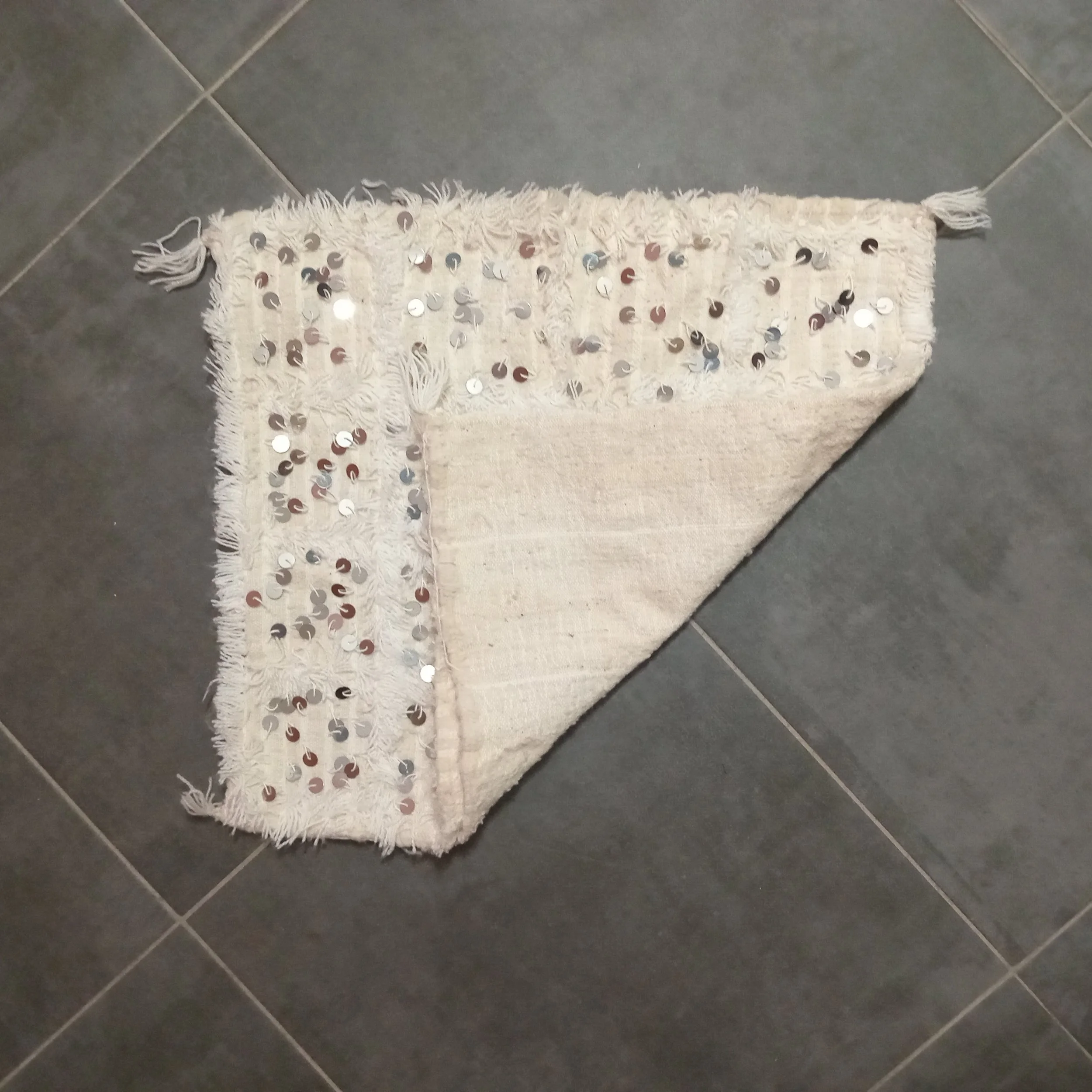 Pillows b5 007-f.jpg