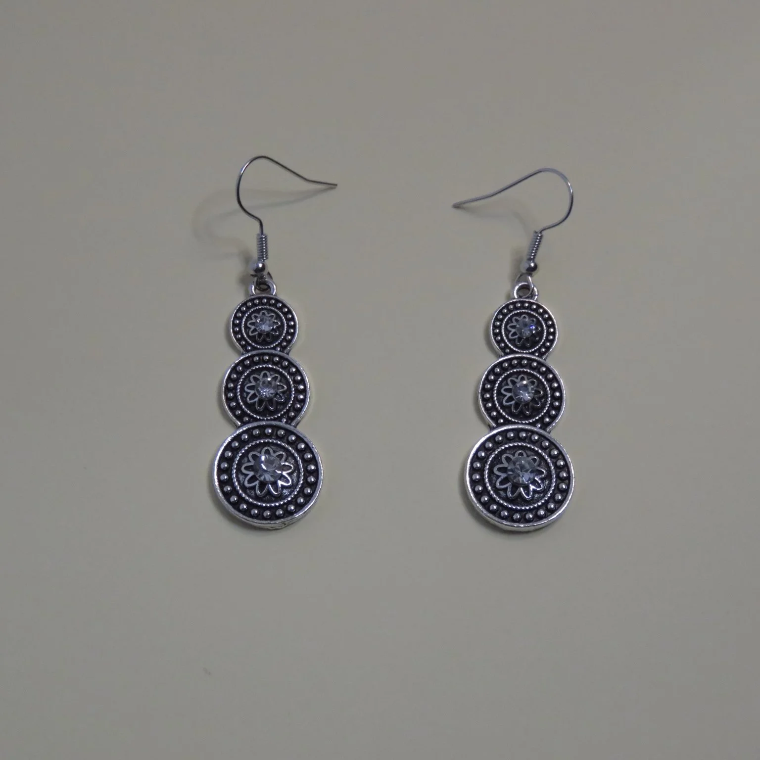 Earrings B3 021-b.JPG