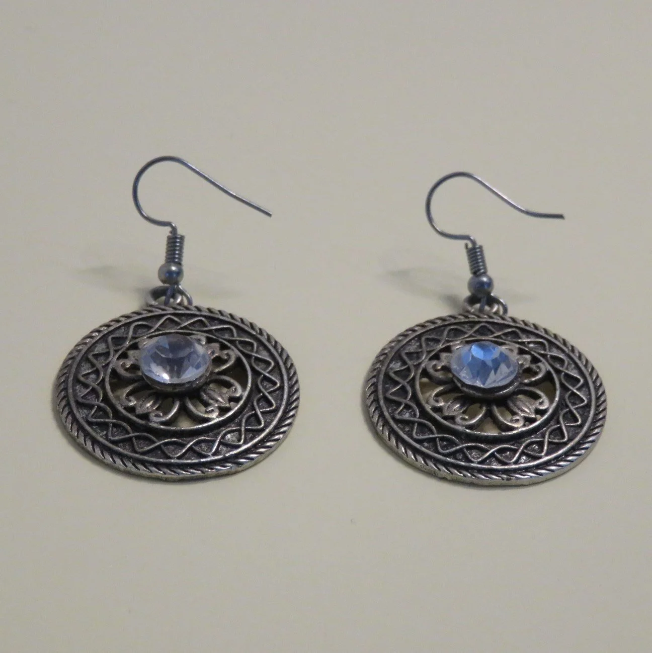 Earrings B3 019-b.JPG