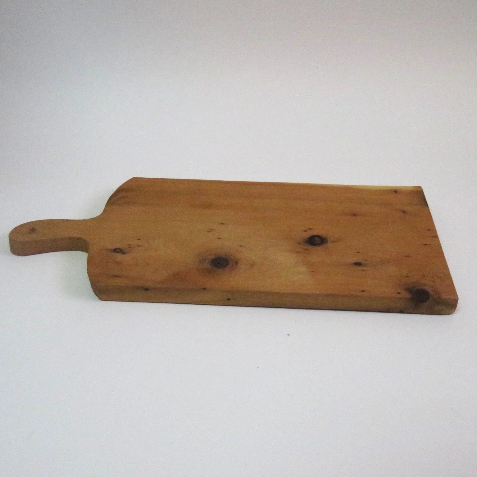 Juniper Wood Cutting Board