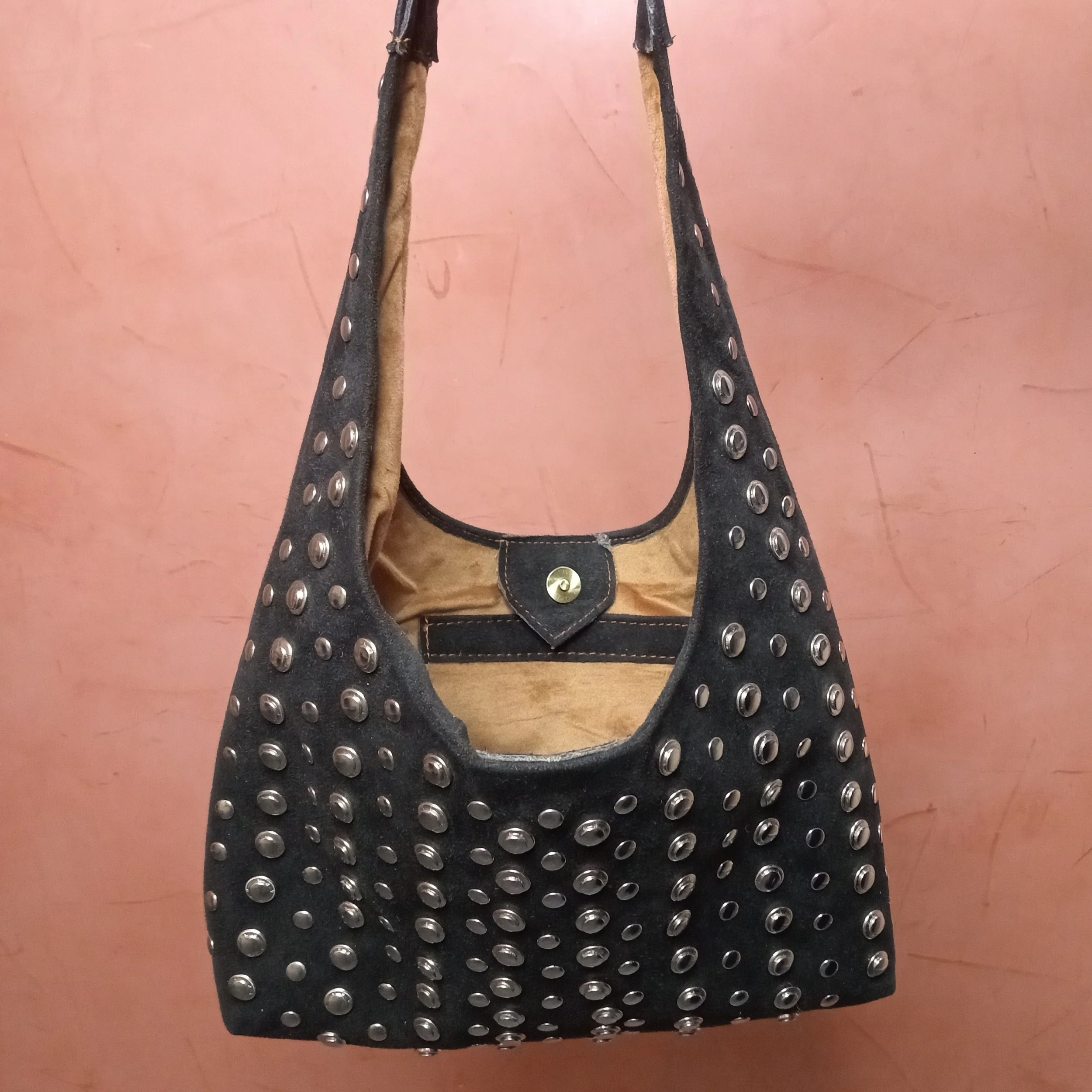 handbags b5 010-d.jpg