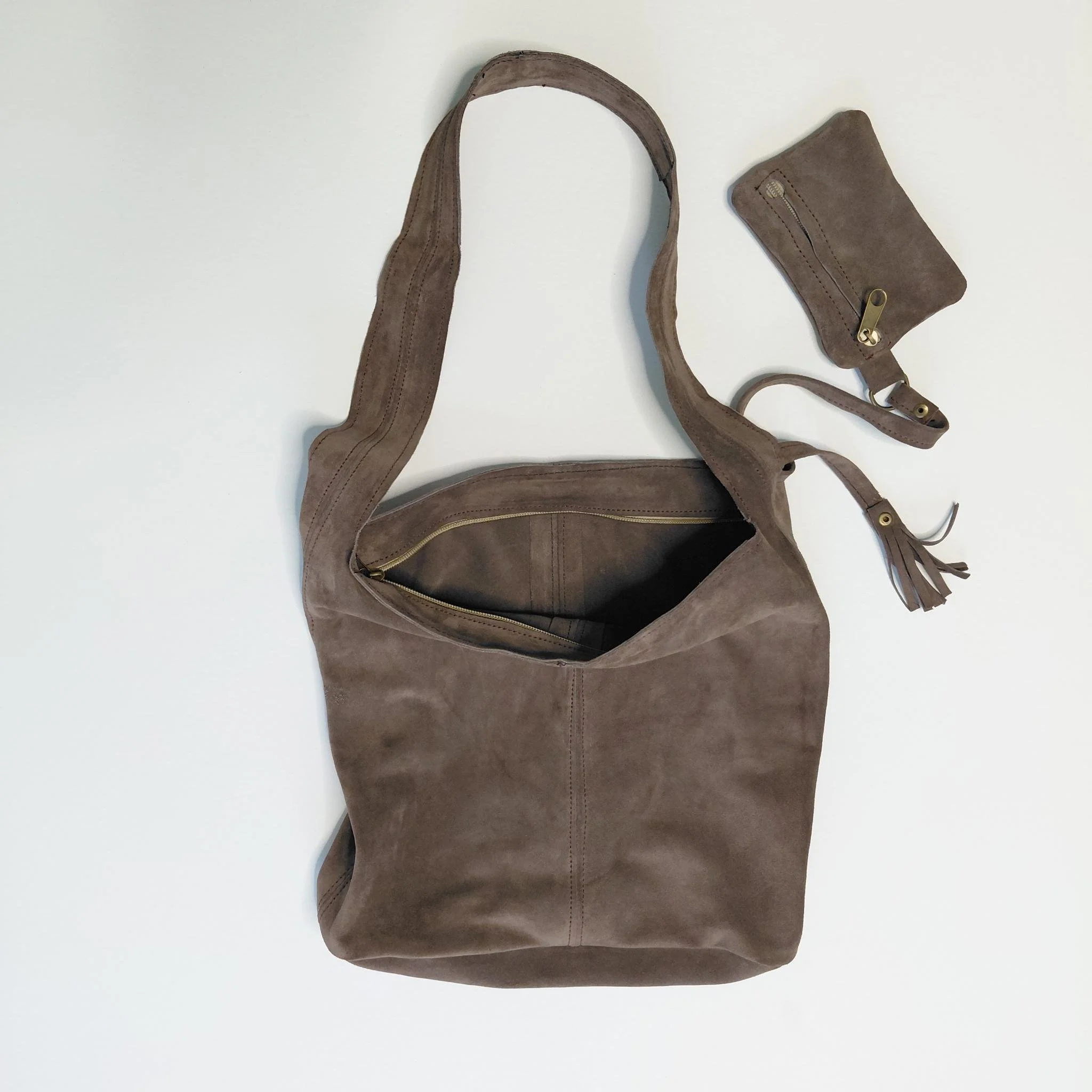 handbags b5 012-a.jpeg