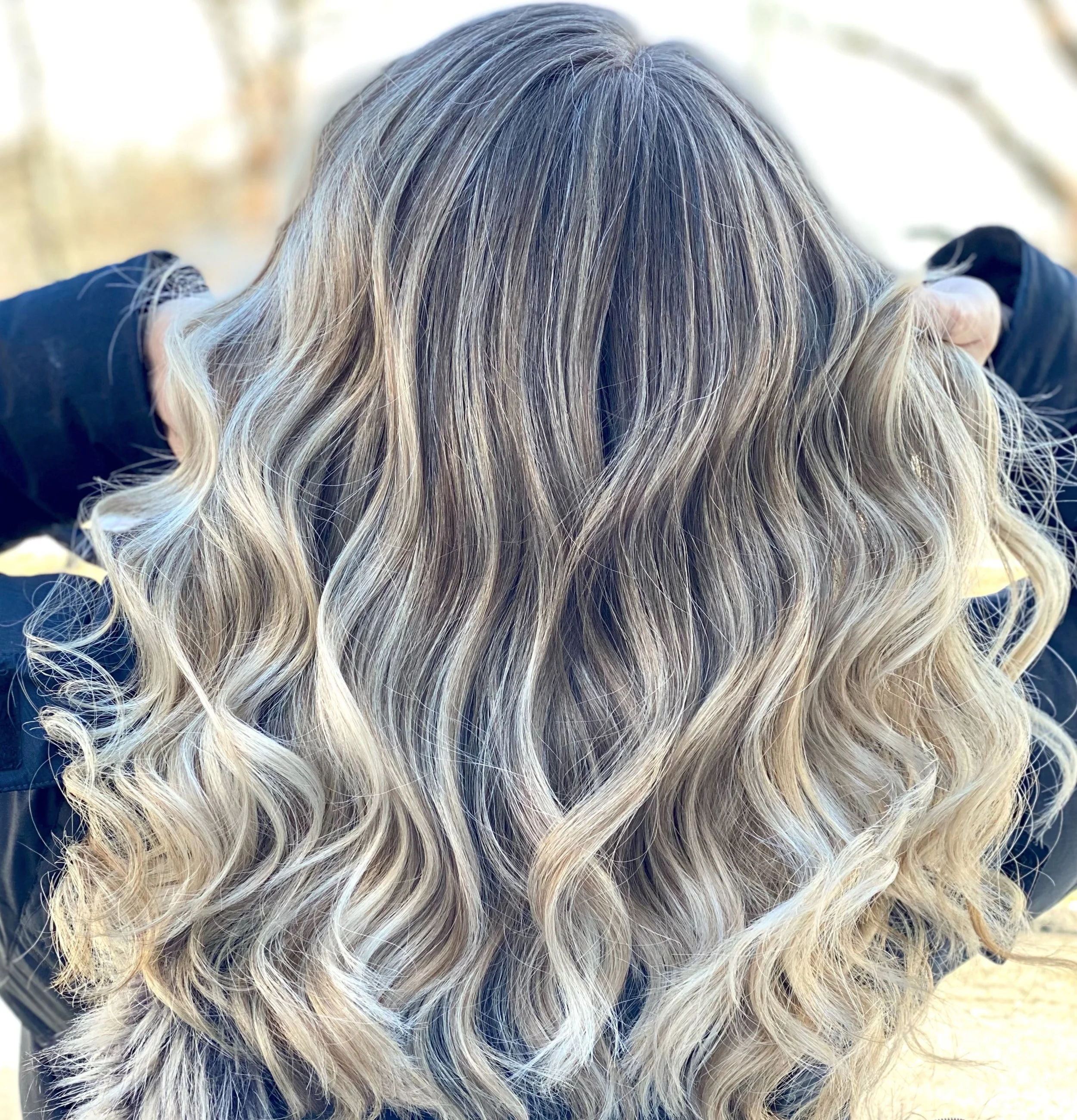 Blonde wavy hair from the back view