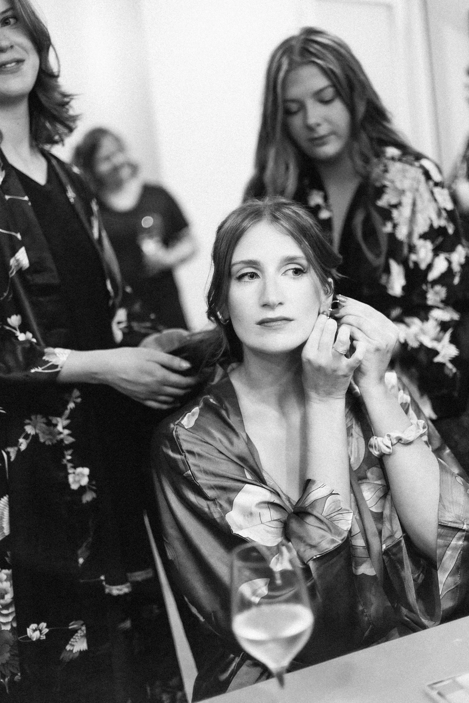 Bride Paige’s wedding preparations at The Ruins in Hood River, Oregon.