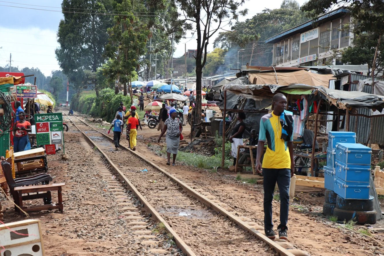 Kenia_hautnah-Nairobi-Corona-Slum-Markt.jpg