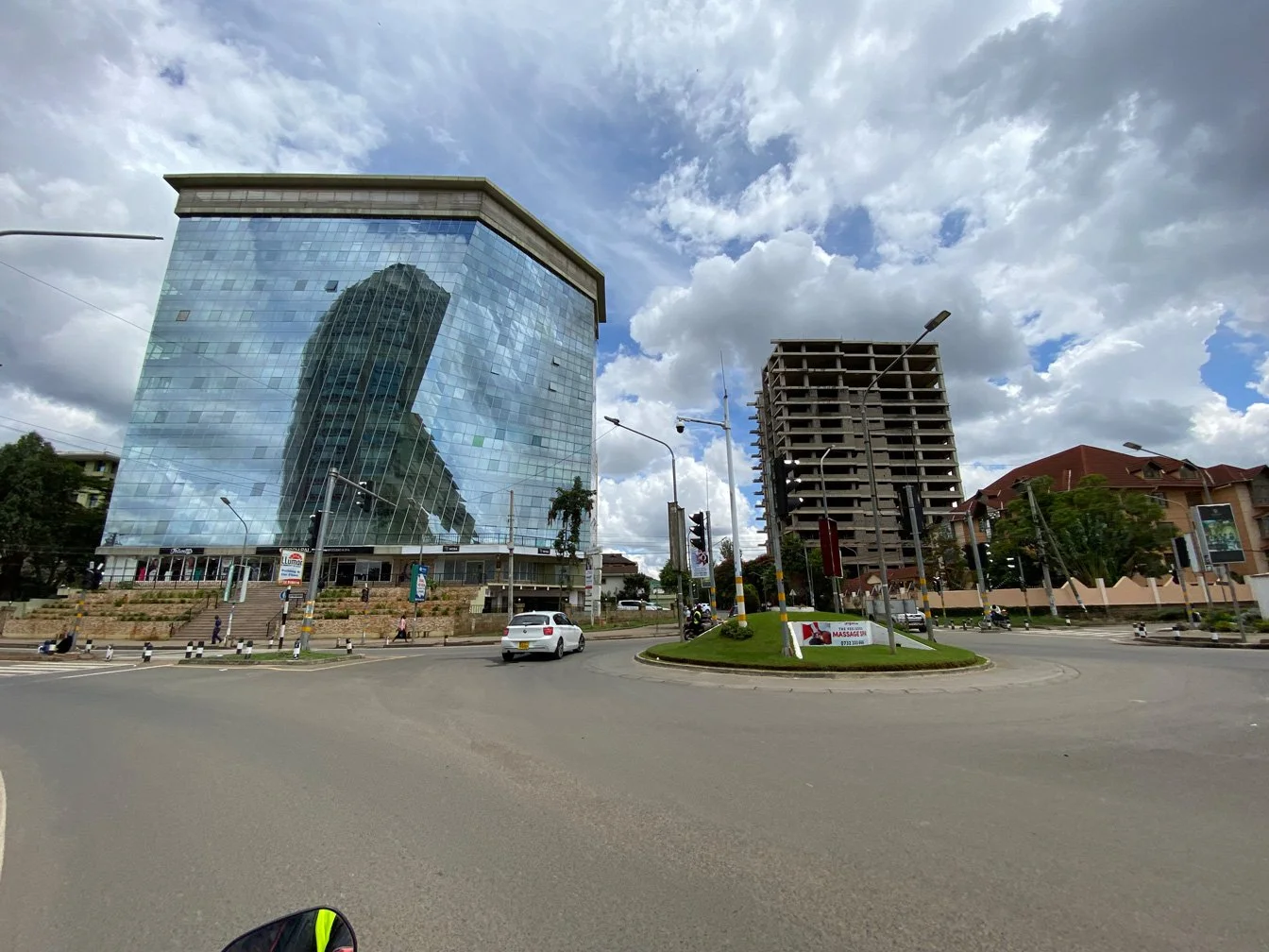 Kenia_hautnah-Nairobi-Innenstadt.jpg